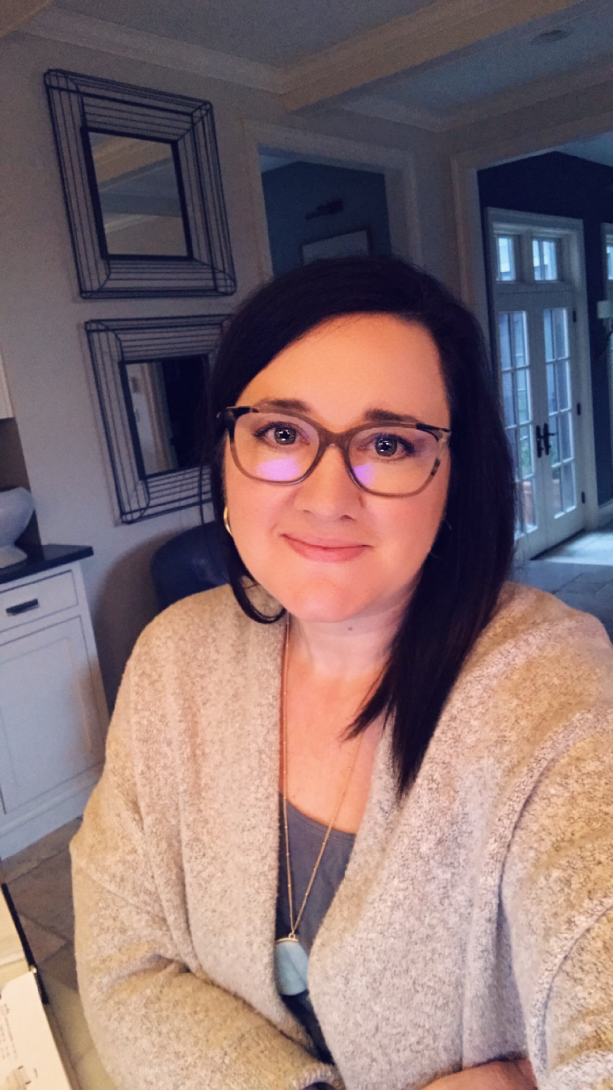 Fora Author - Kelly Seaman
