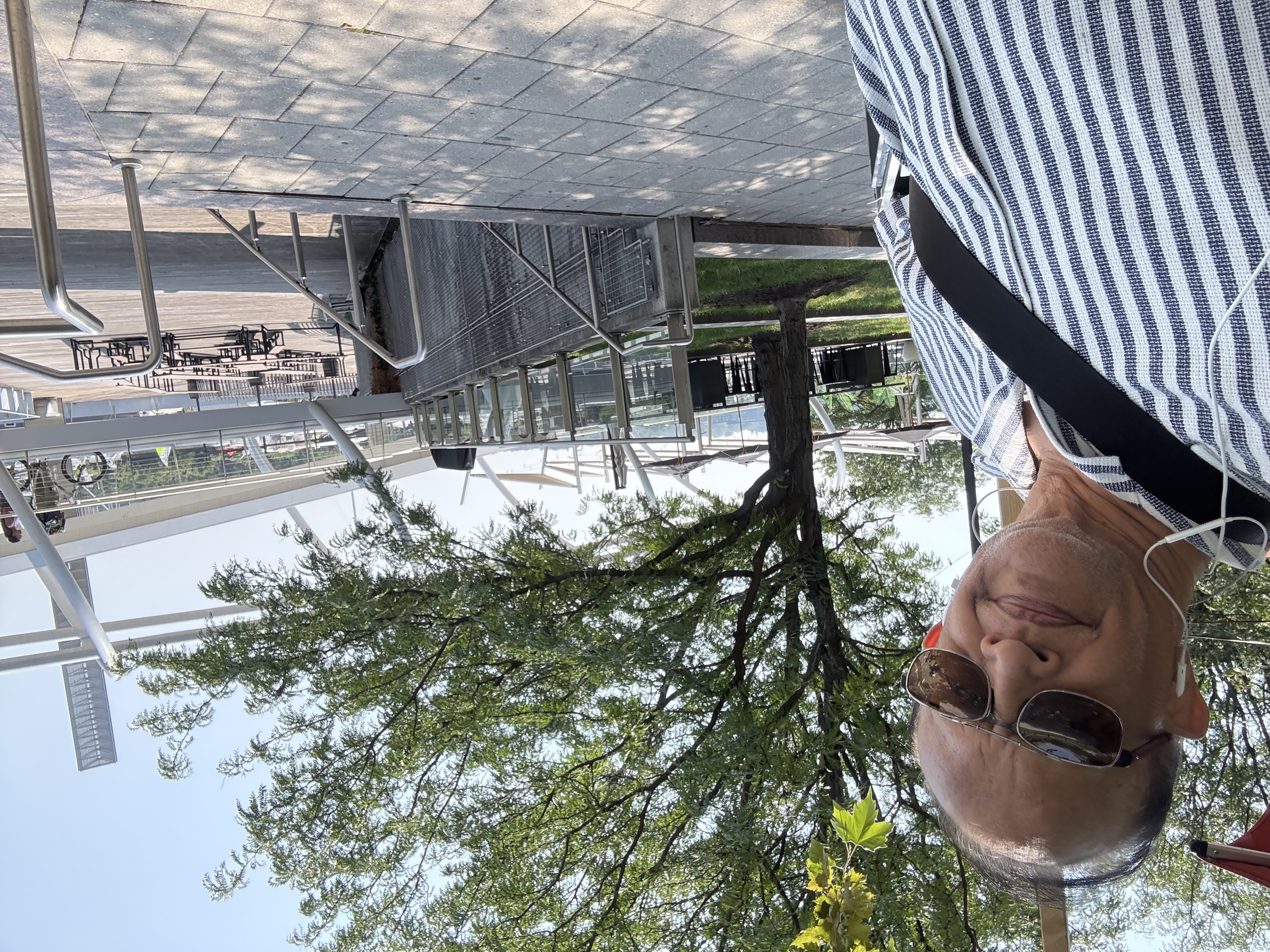 Advisor - Vijay Shah