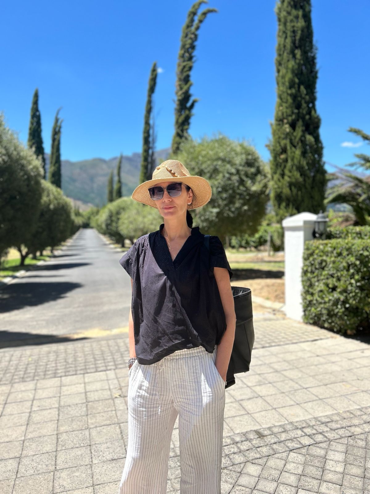 Fora Author - Sharyn Knight