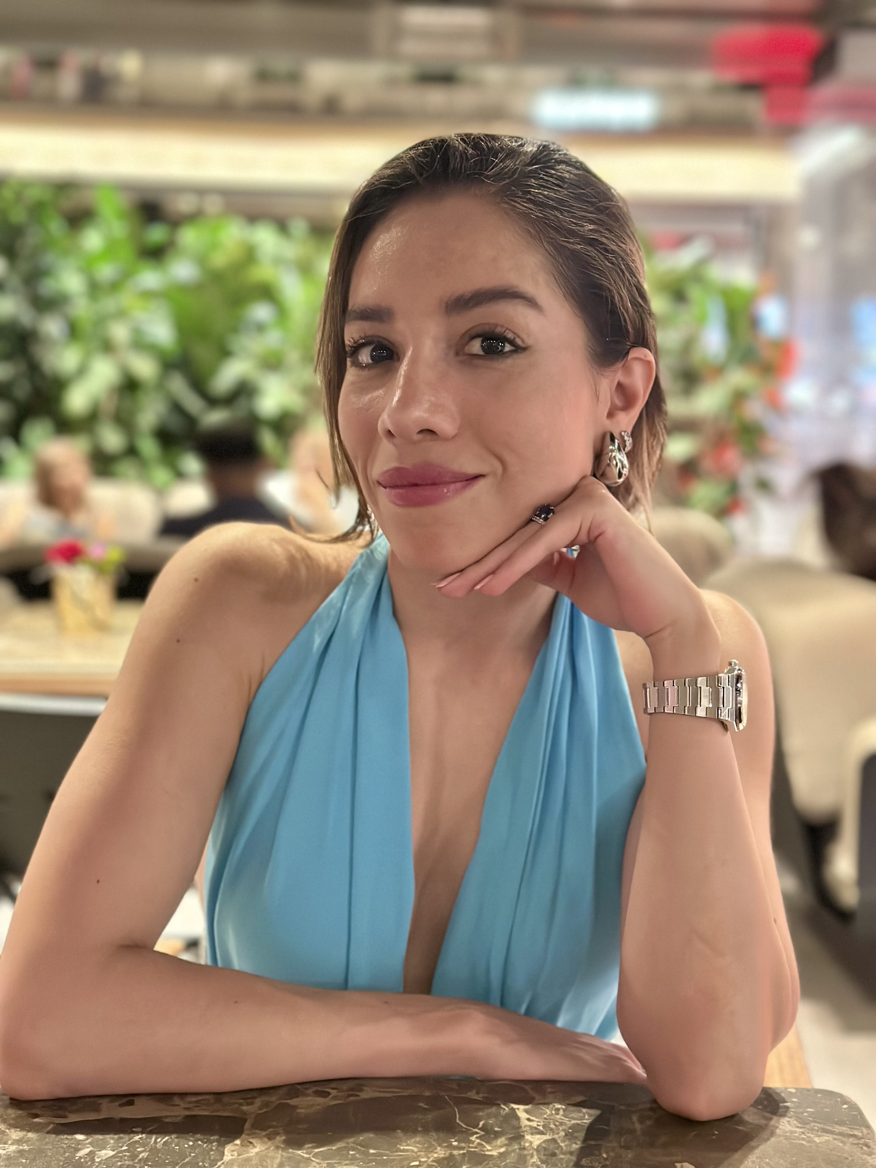 Fora Author - Scarlett Celis