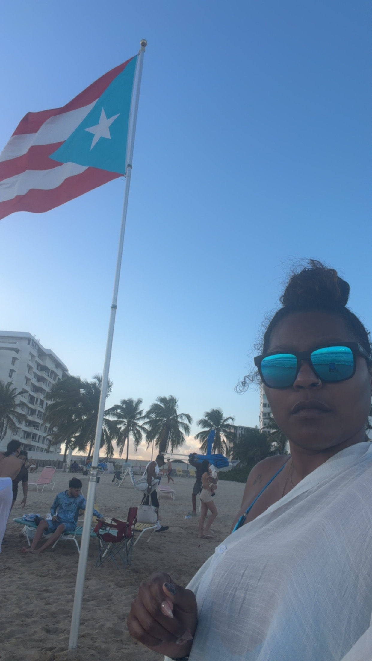 Fora Author - Shavá Quiñones