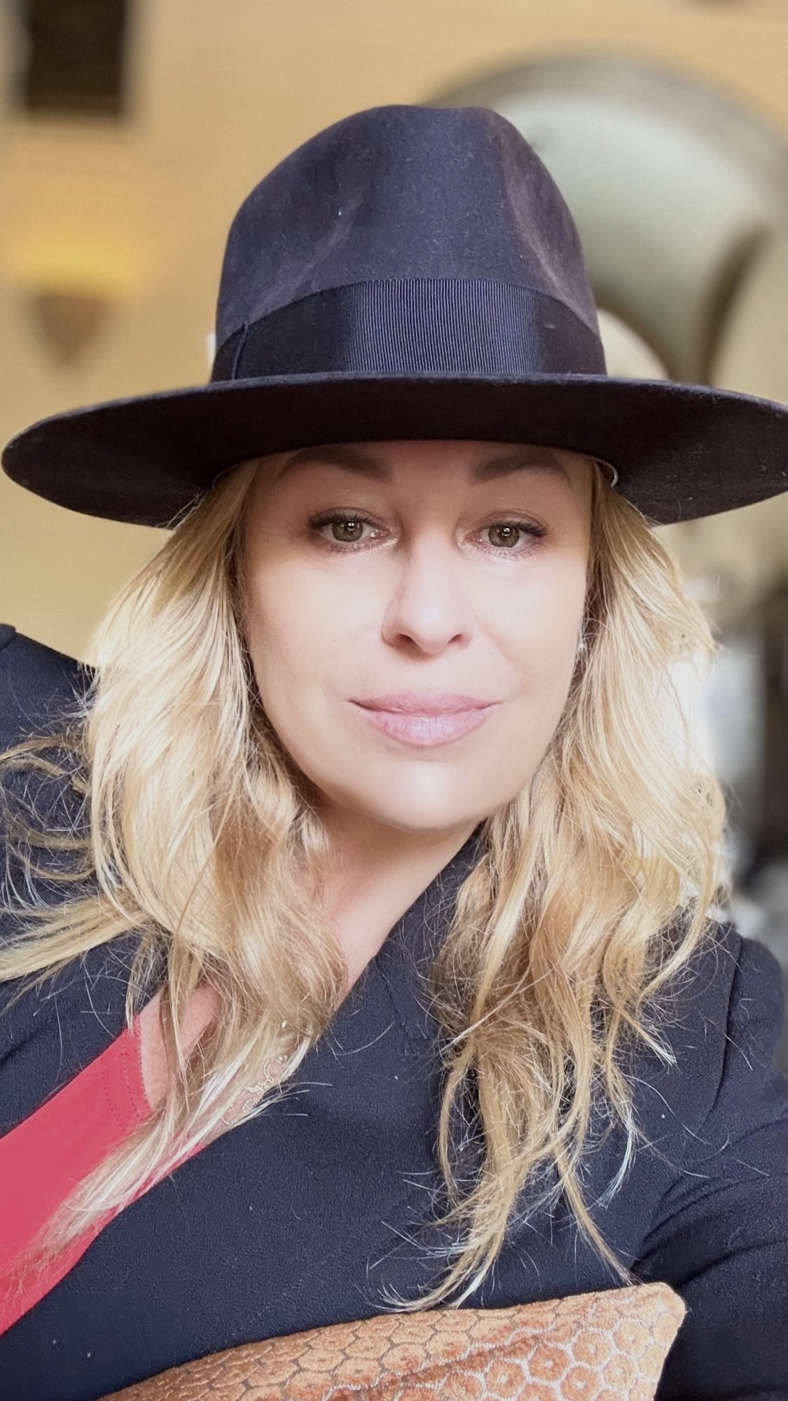 Advisor - Patrycia Canatan