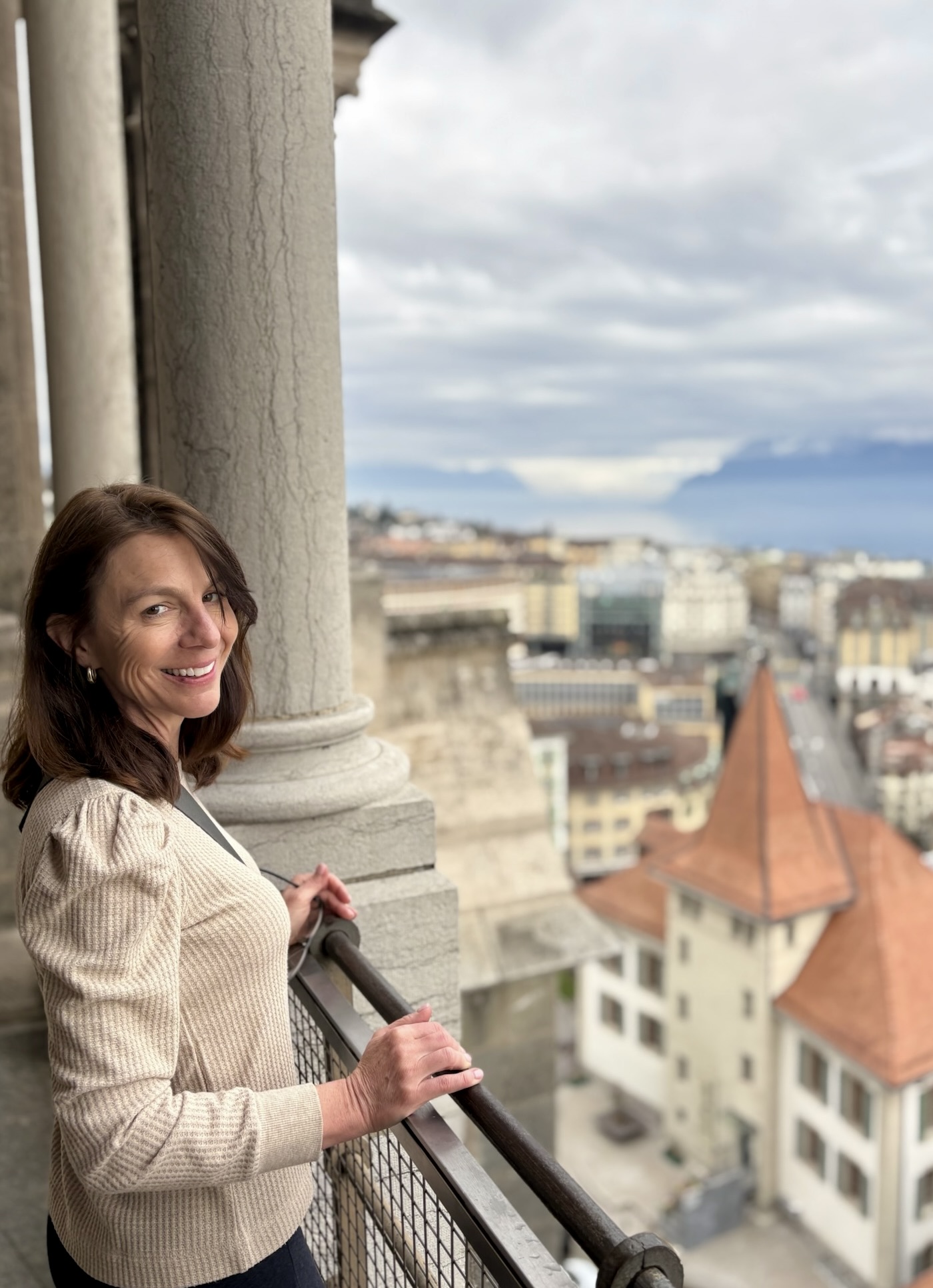 Fora Author - Amy McIvor
