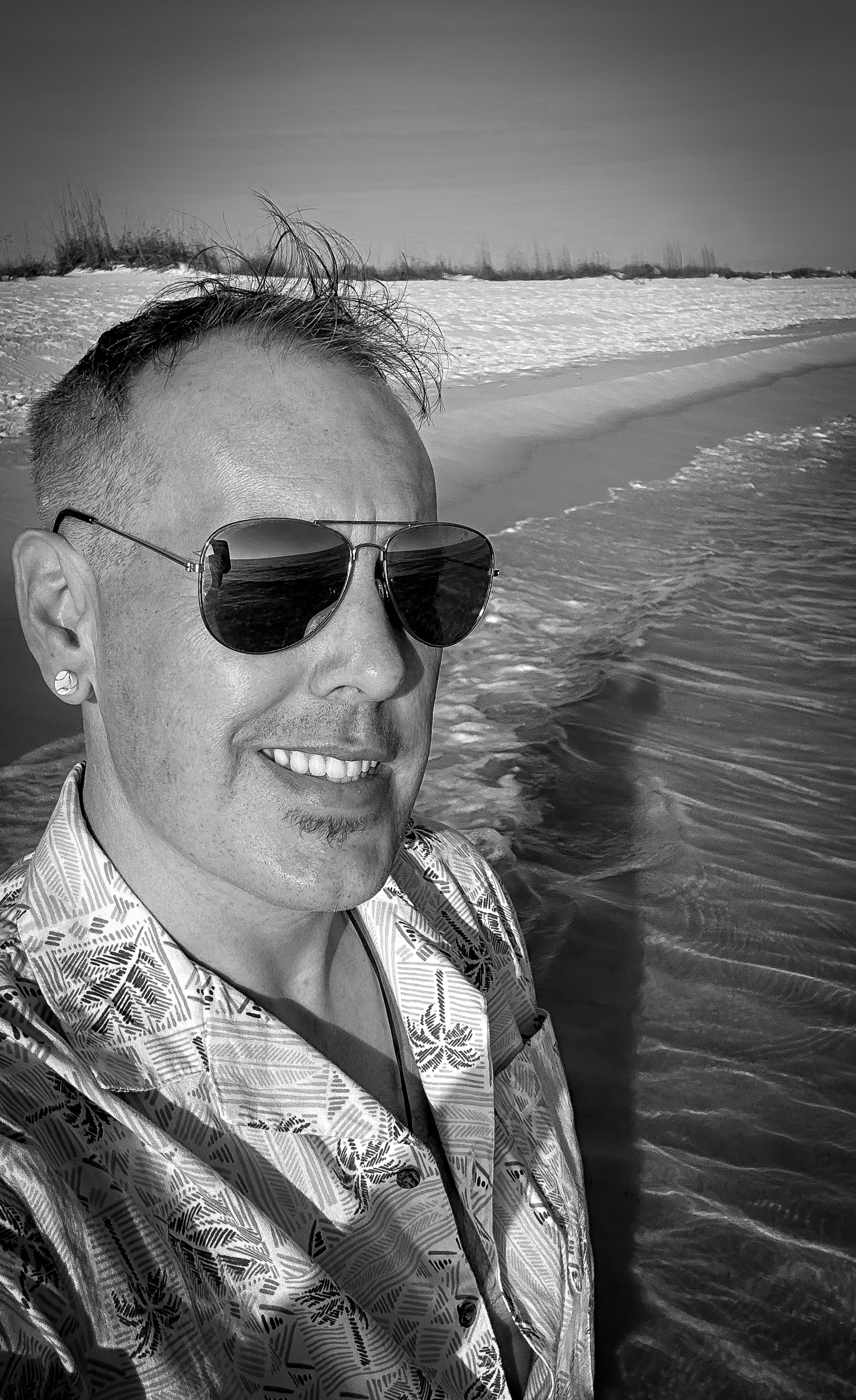 Fora Author - Michael Miles