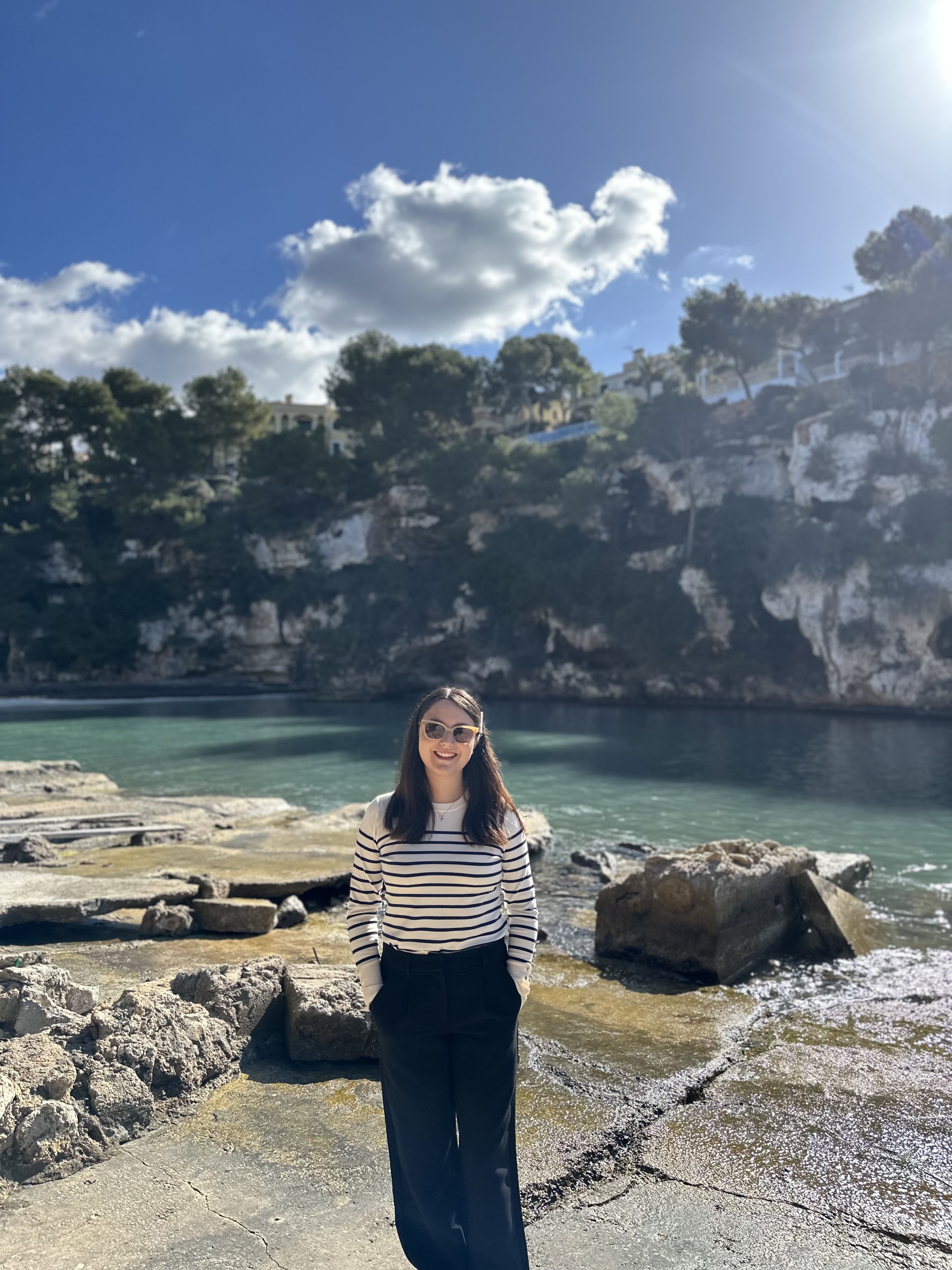 Priscilla Lobato curated by Priscilla Lobato