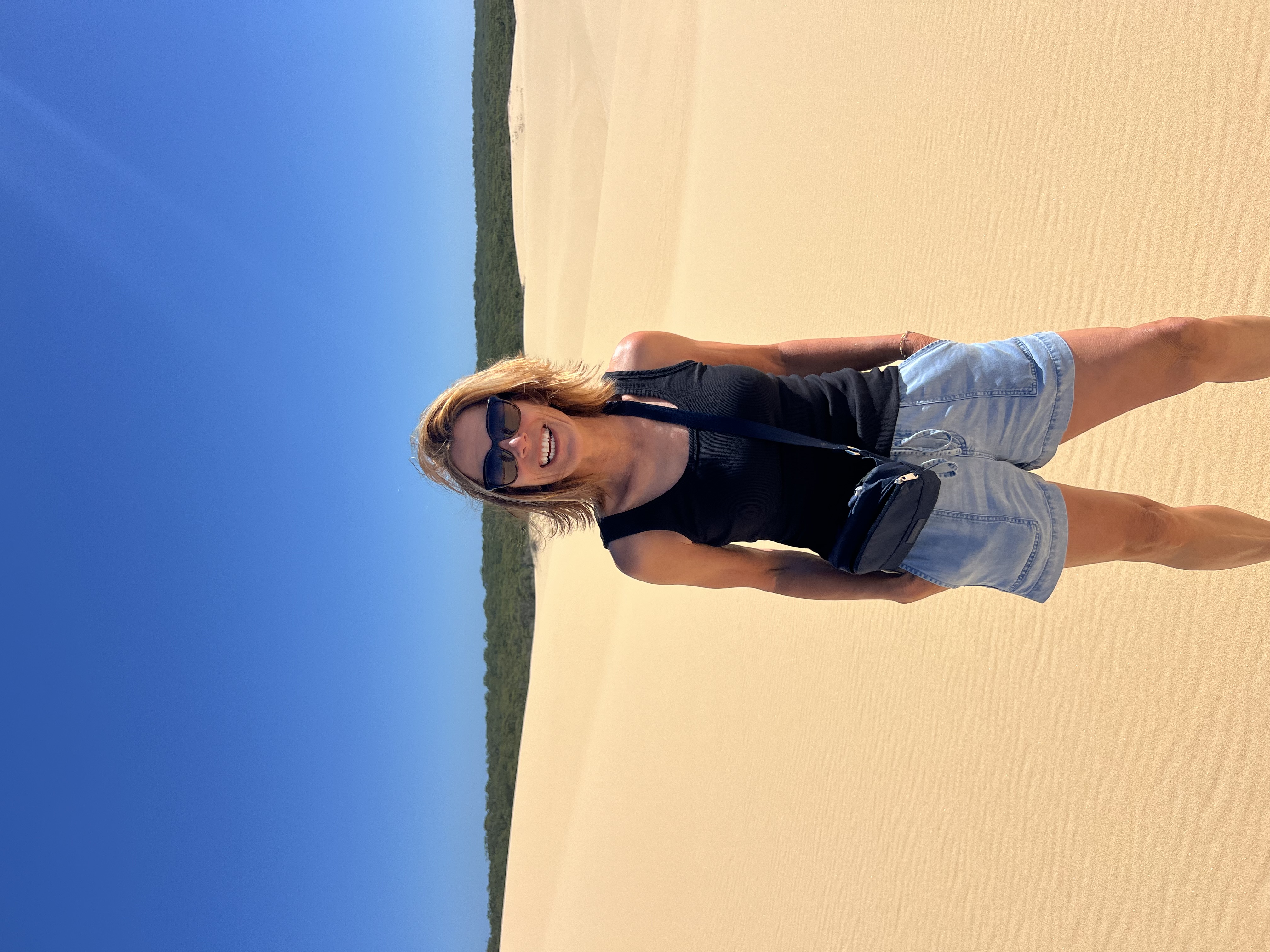 Orange Escapes | Marisca Kooij curated by Orange Escapes | Marisca Kooij