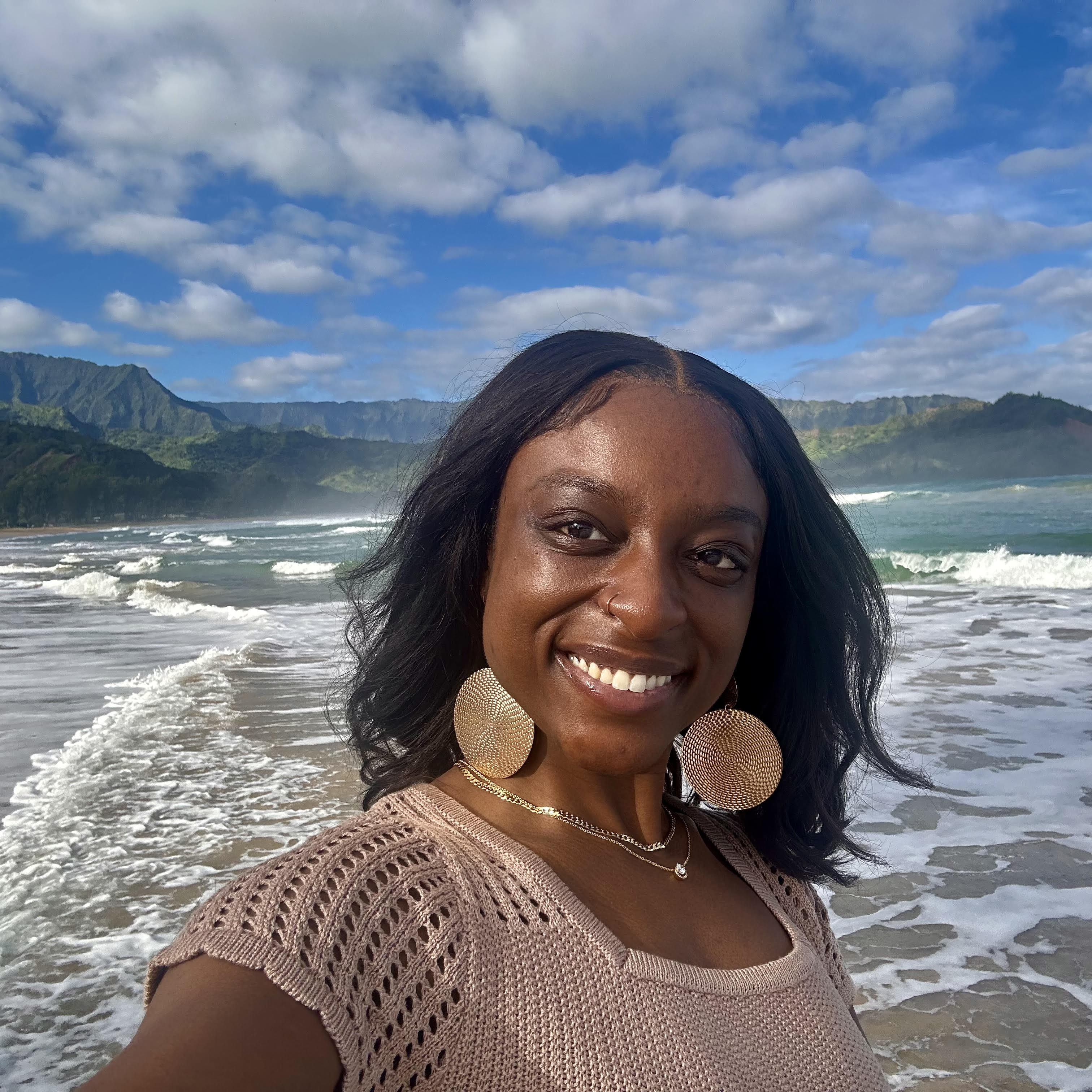 Fora Author - Mia Riley