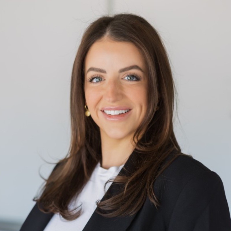 Advisor - Courtney Roth