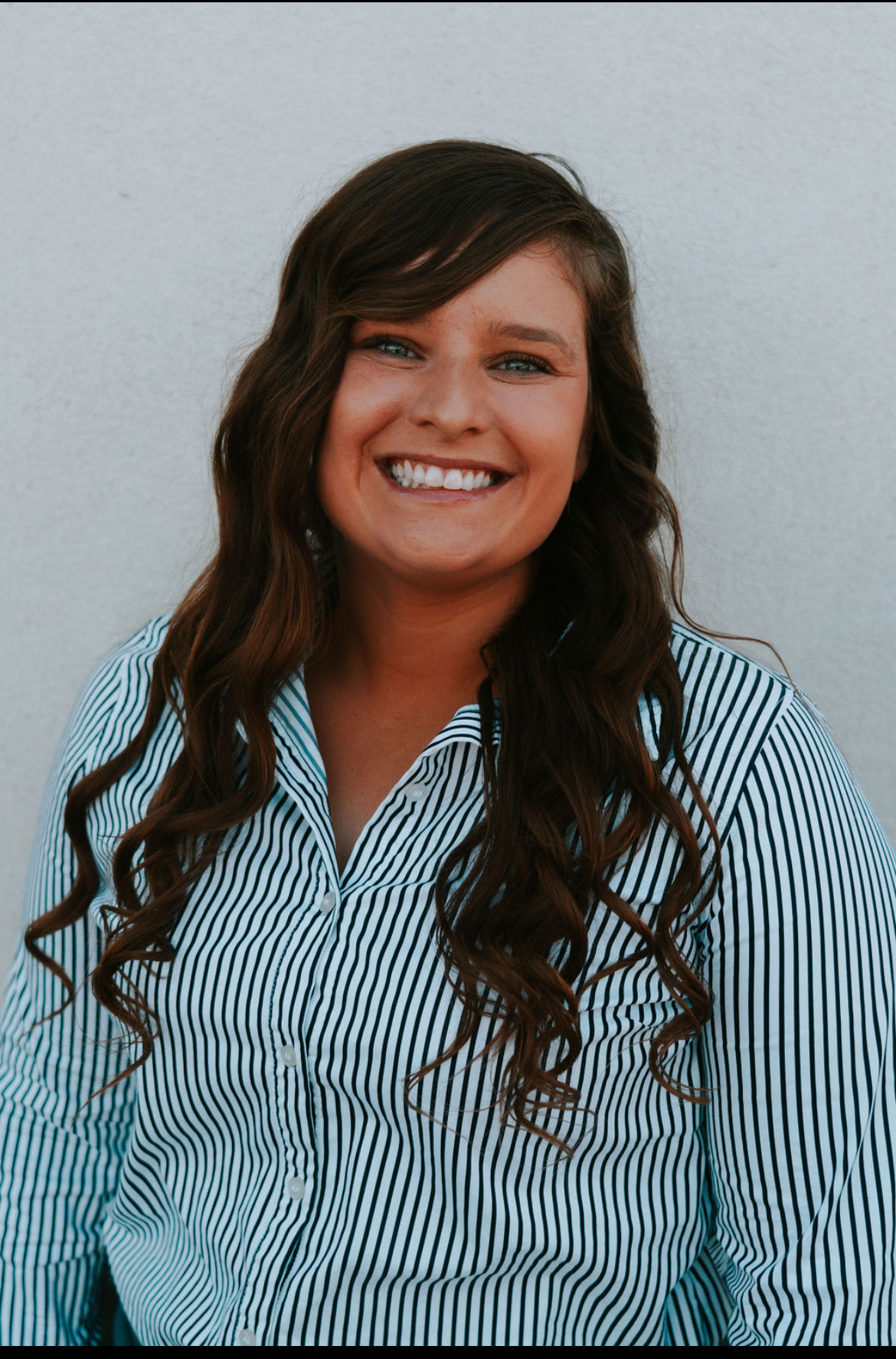 Fora Author - Elise Schroeder