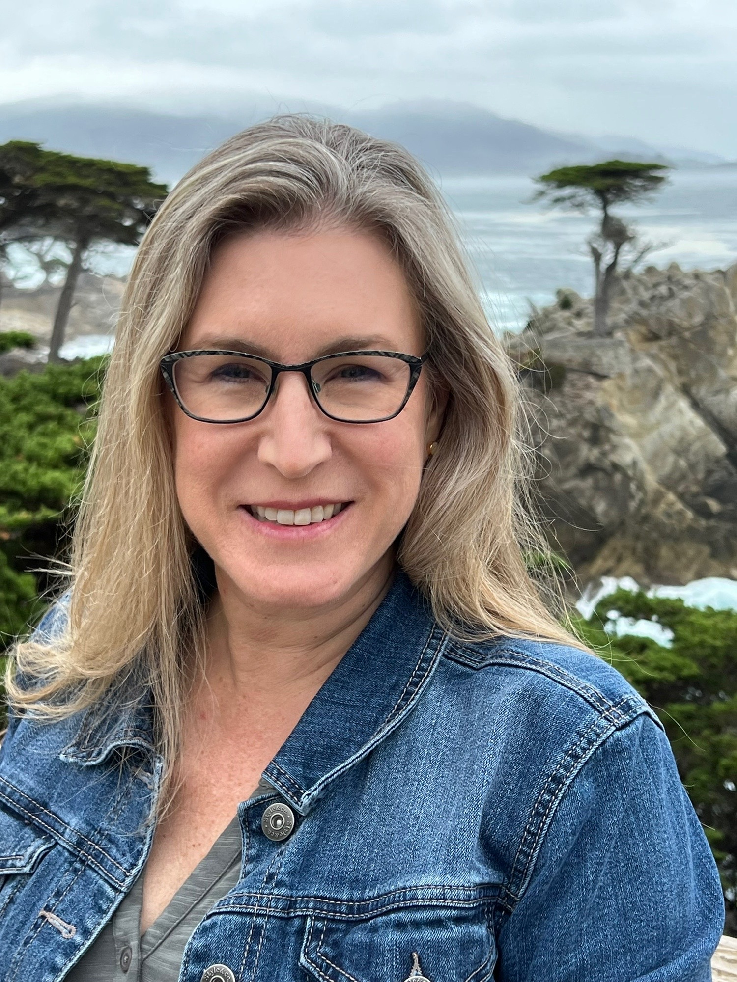 Jennifer Watts curated by Jennifer Watts