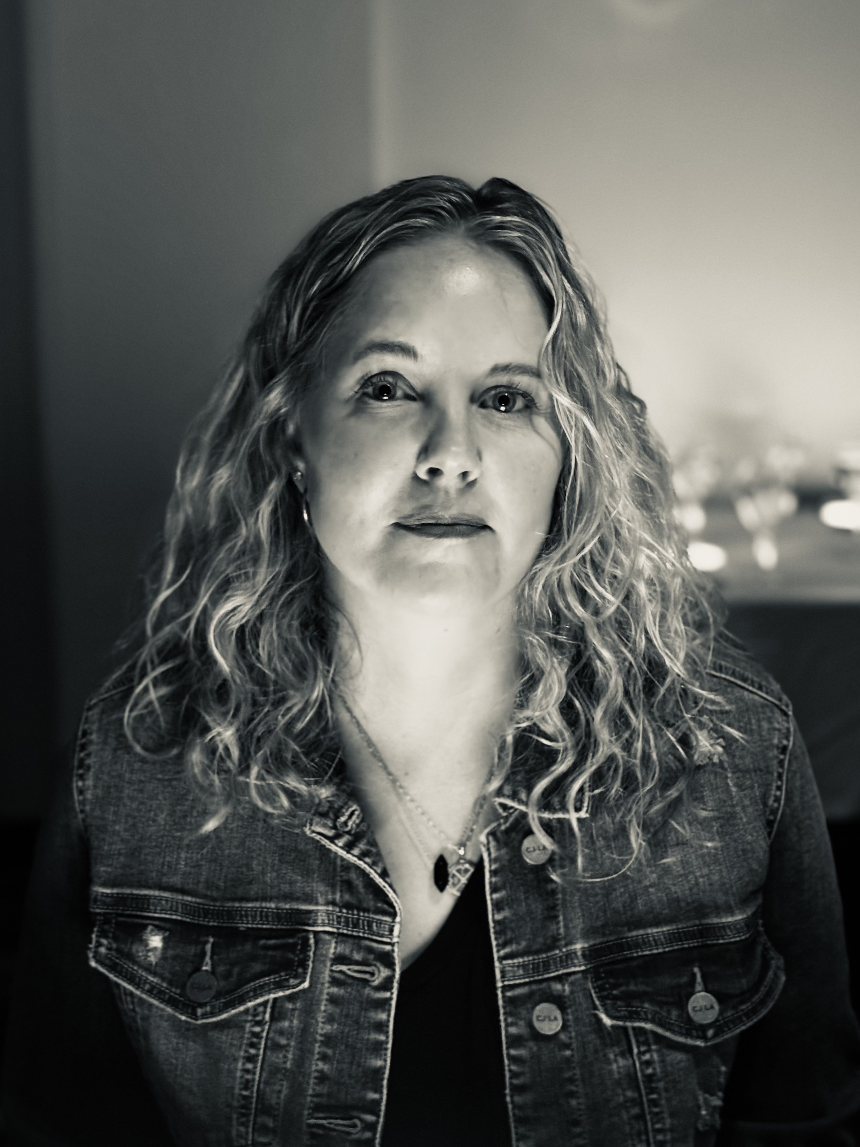 Fora Author - Lyndsay Link