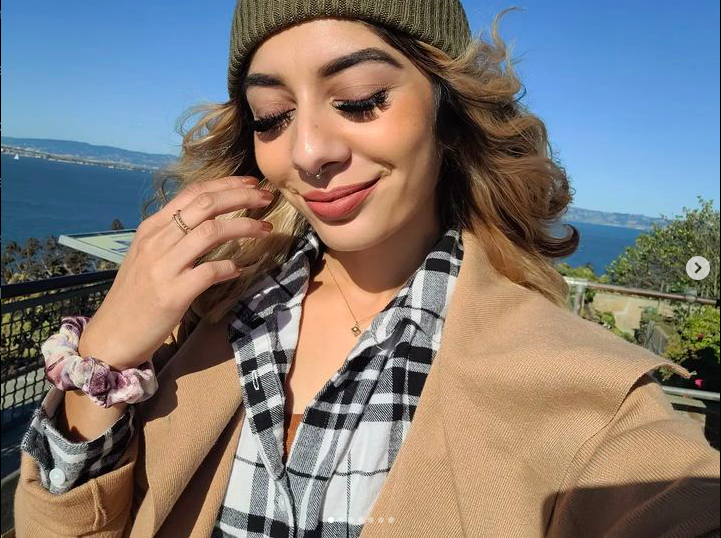 Fora Author - Olivia Cordova