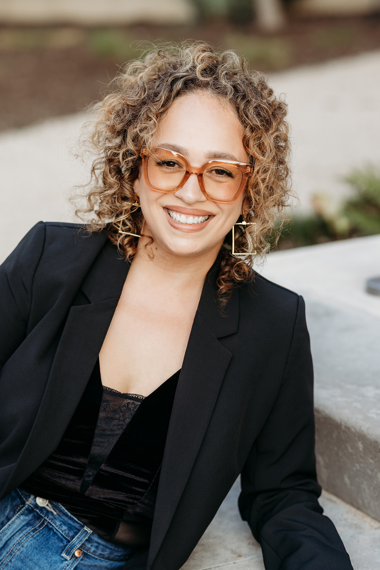 Fora Author - Niccole Batts