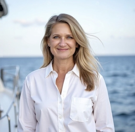 Fora Author - Amy McArthur