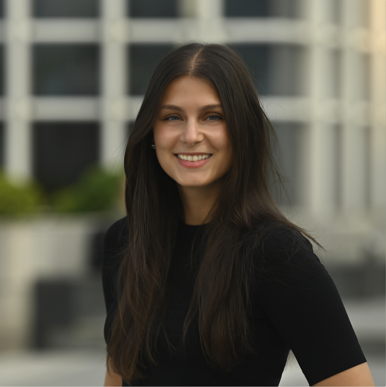 Fora Author - Madeline Brooke