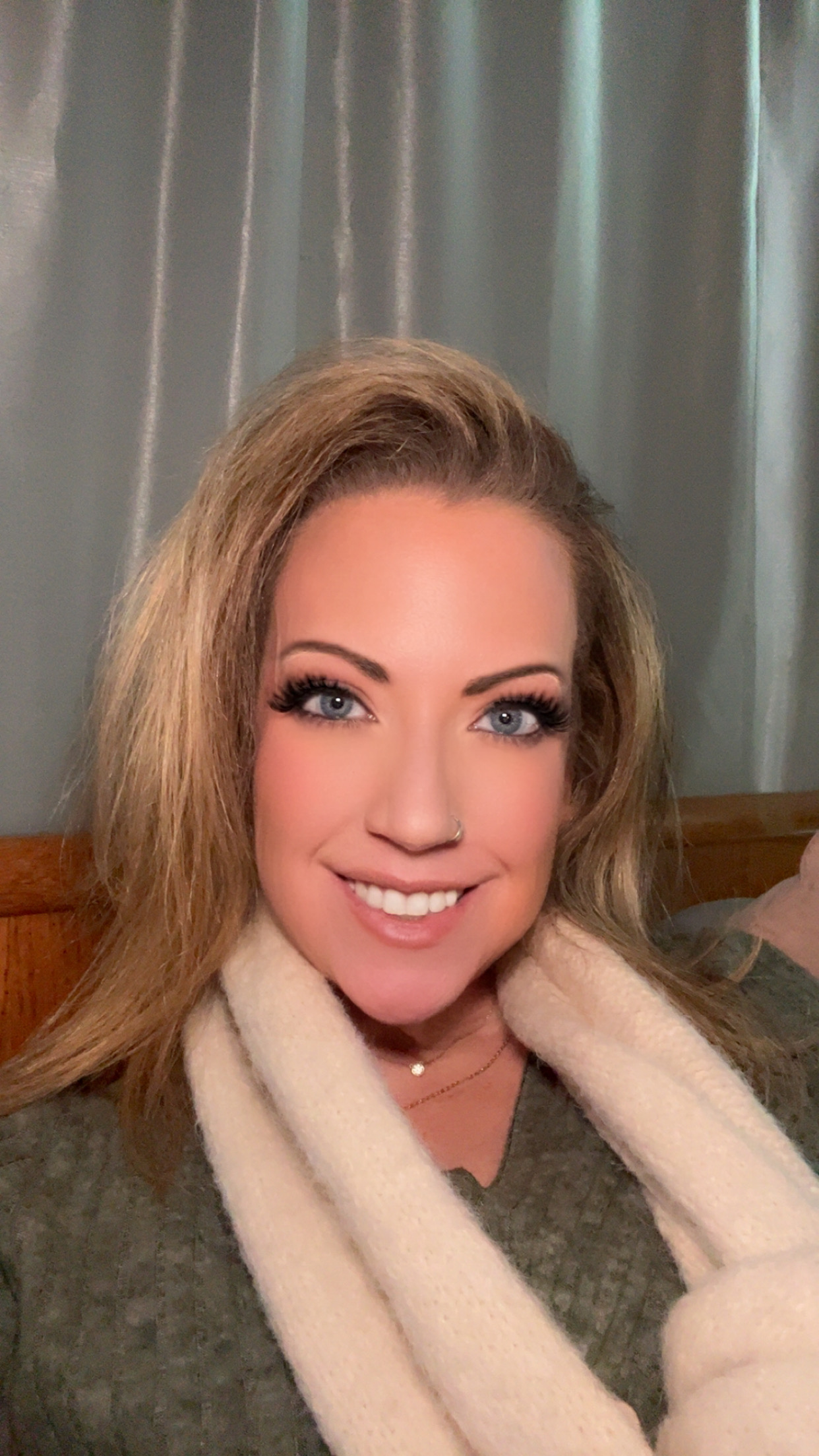 Fora Author - Amanda Scoggin
