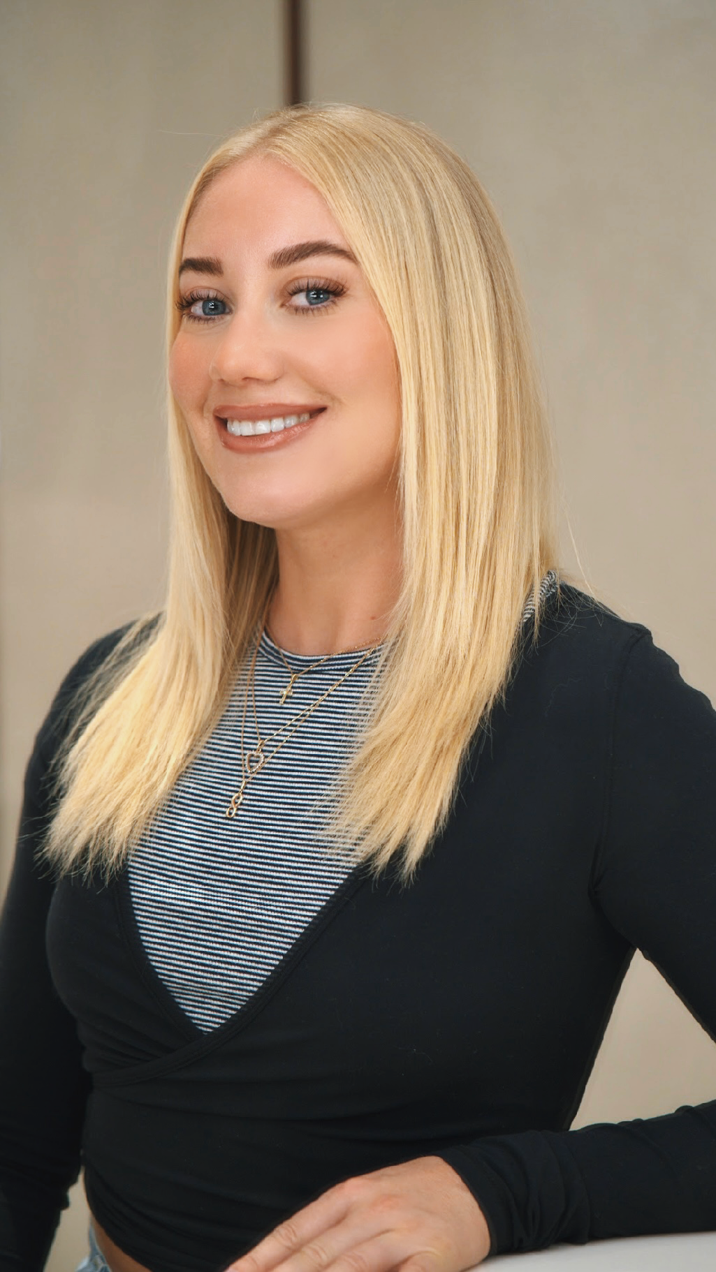 Fora Author - Carla Mazzotti Strozykiewicz