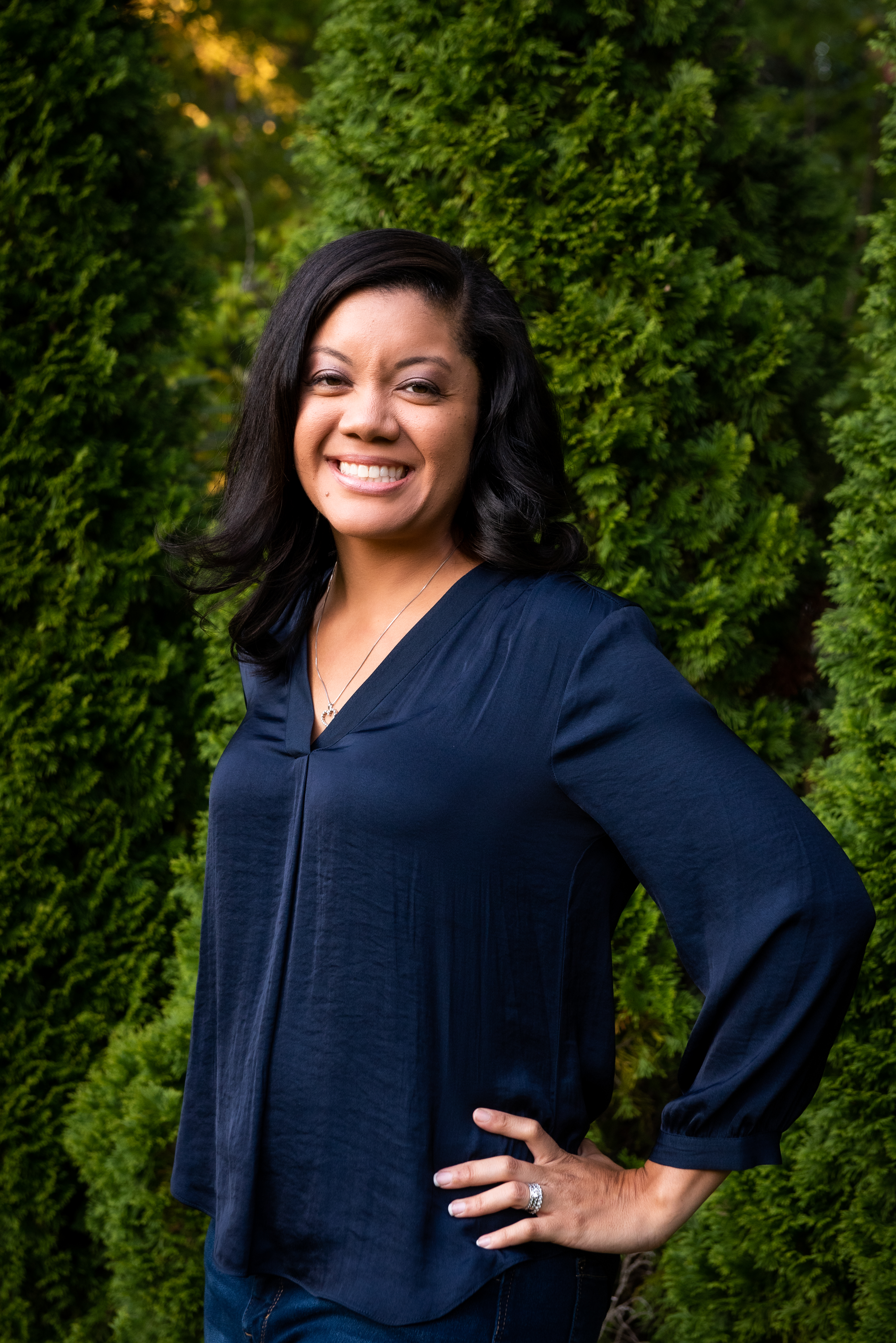 Fora Author - Kimberly Bell