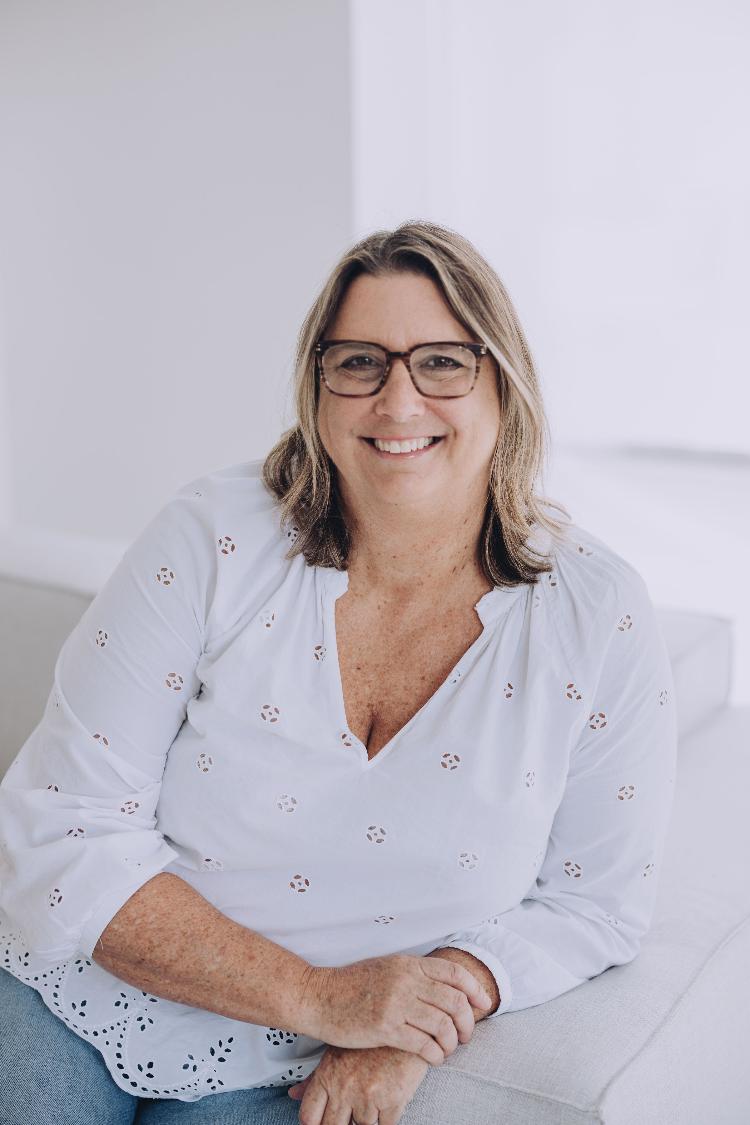 Fora Author - Karen May