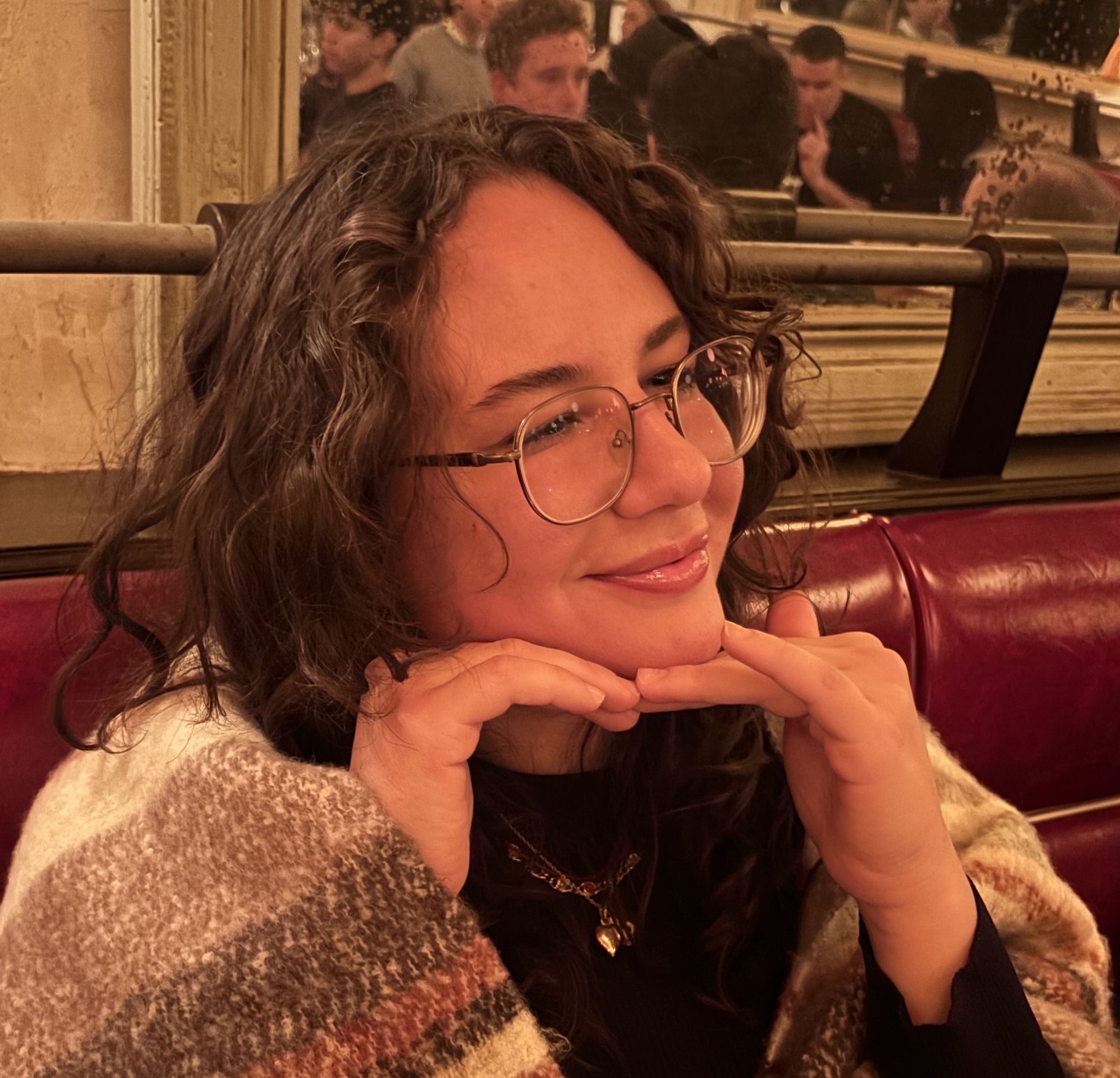 Fora Author - Clara Raposo