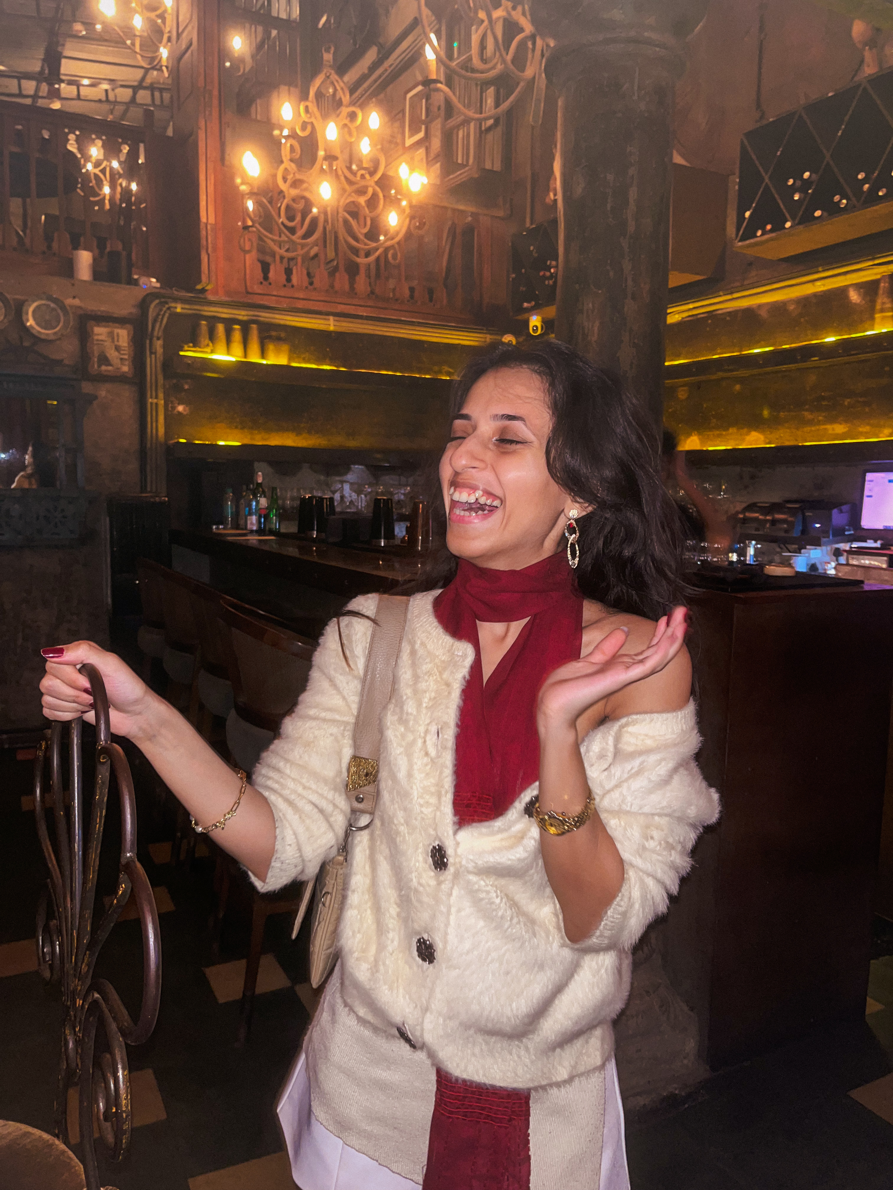 Fora Author - Dimple Champaneria