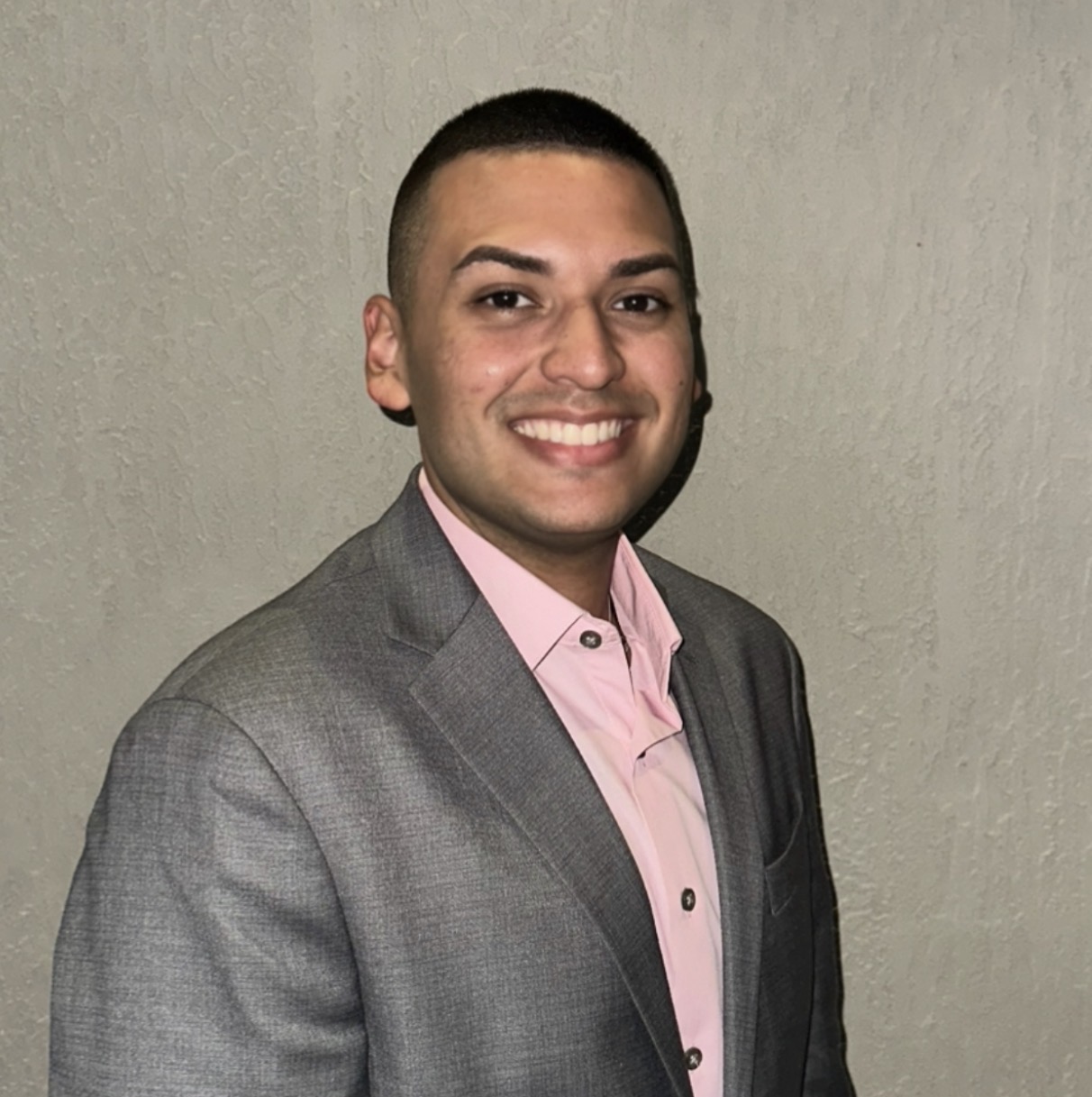 Fora Author - Edwin Colina