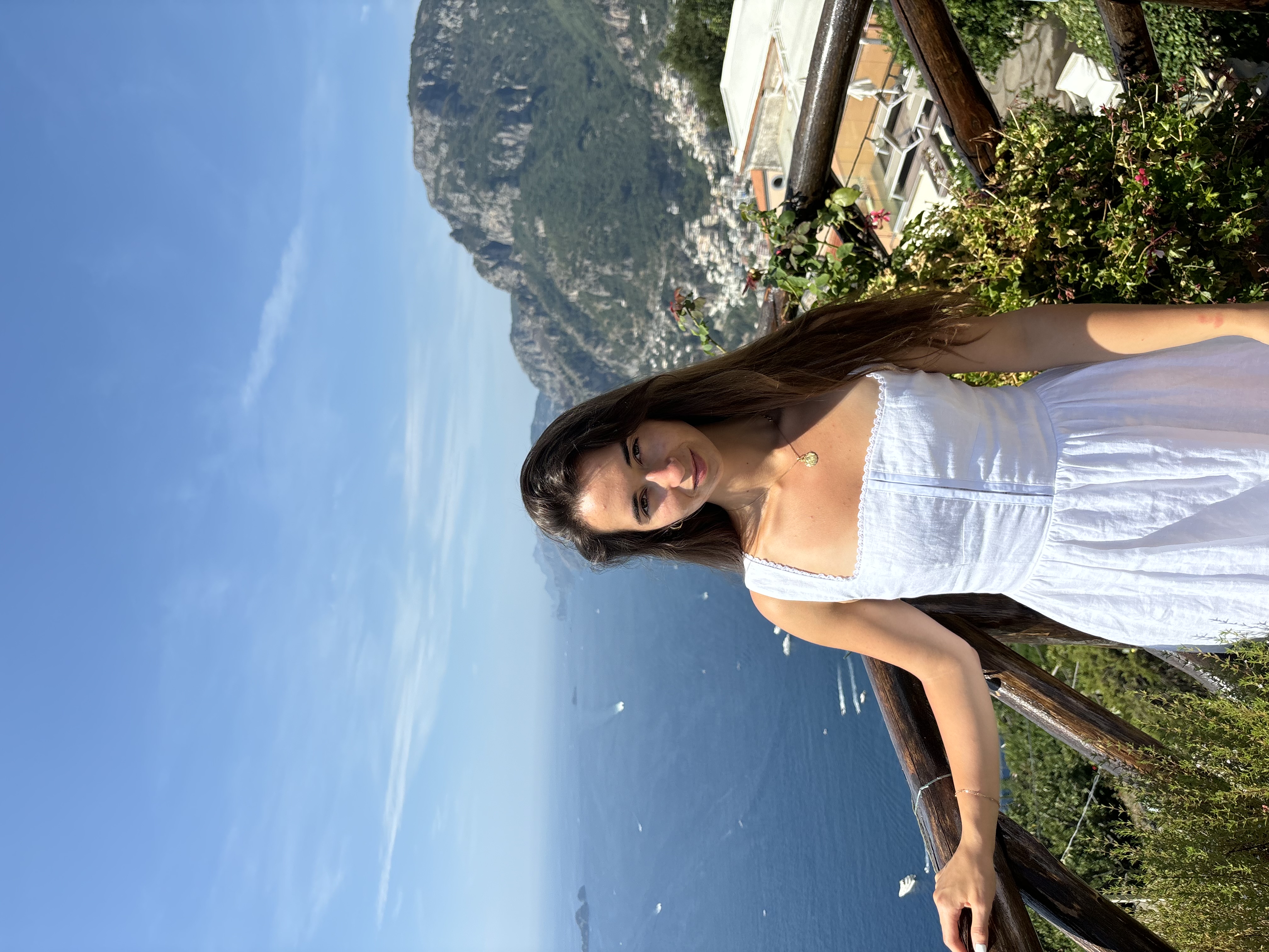 Fora Author - Maria Doubas