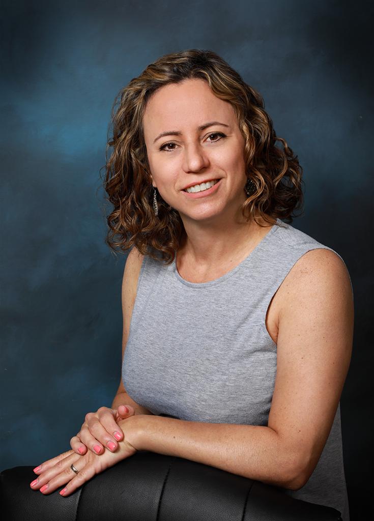 Fora Author - Danielle Hirsch