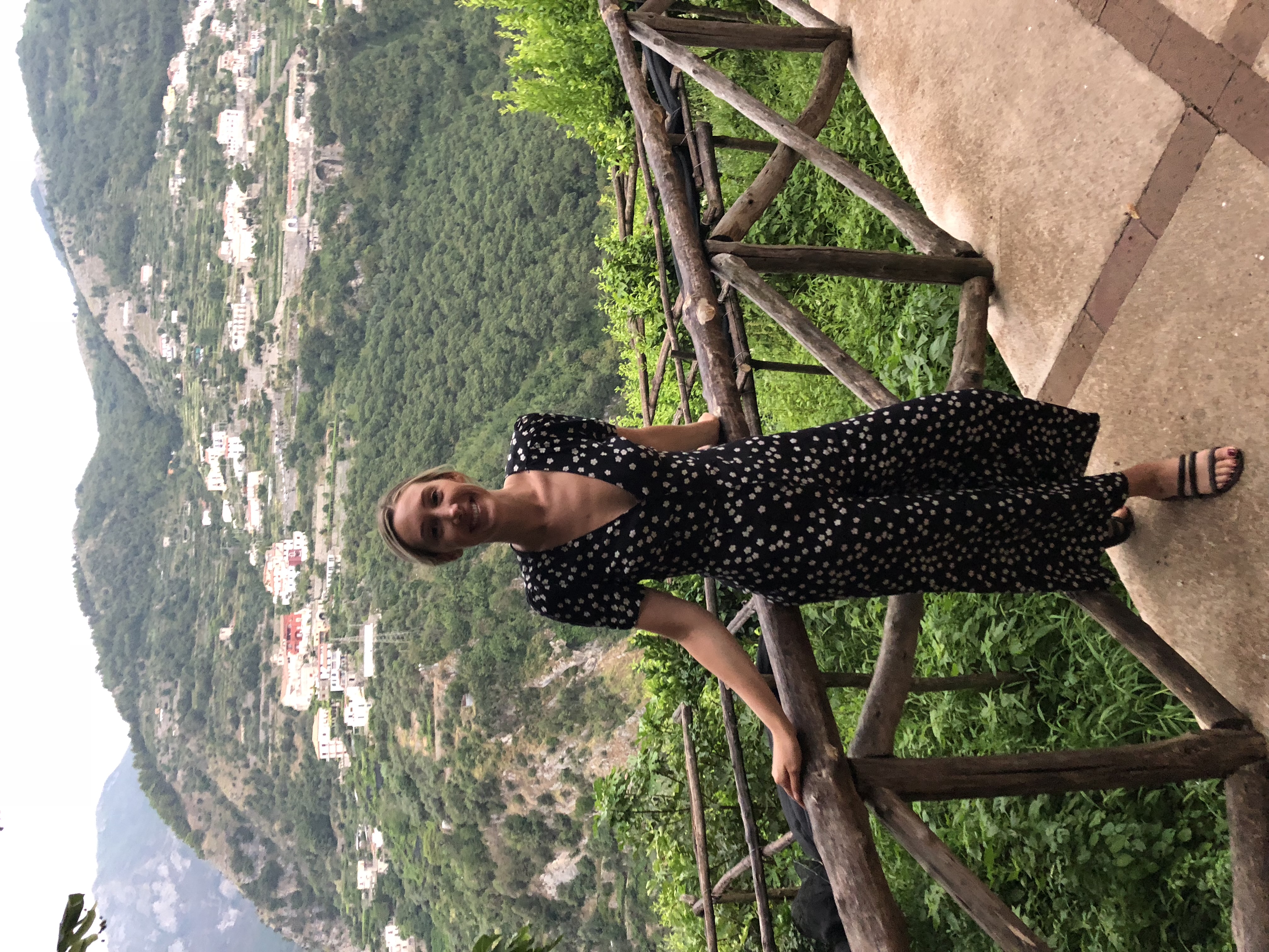 Fora Author - Alli Forde