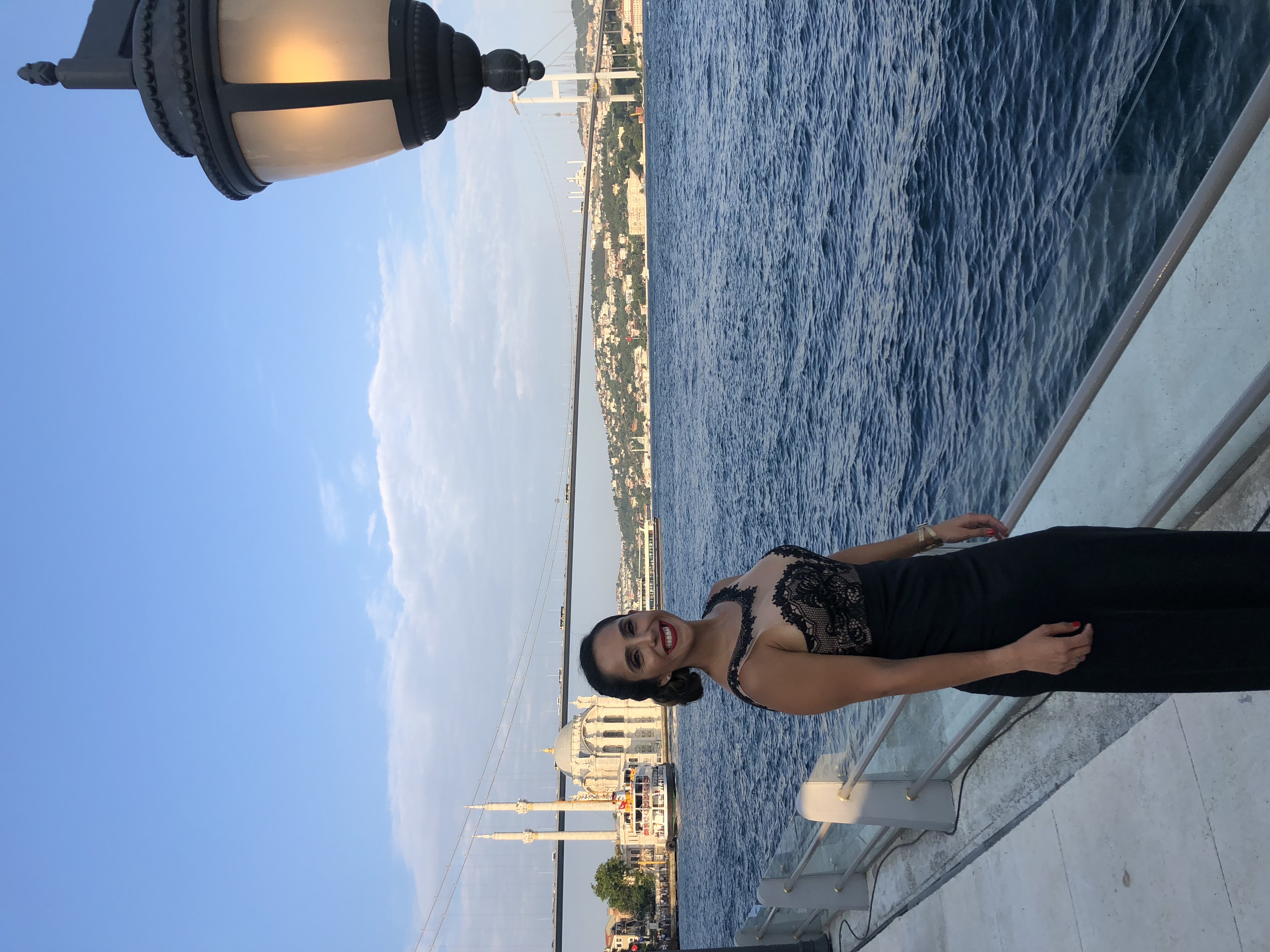 Fora Author - Oriana Heligman