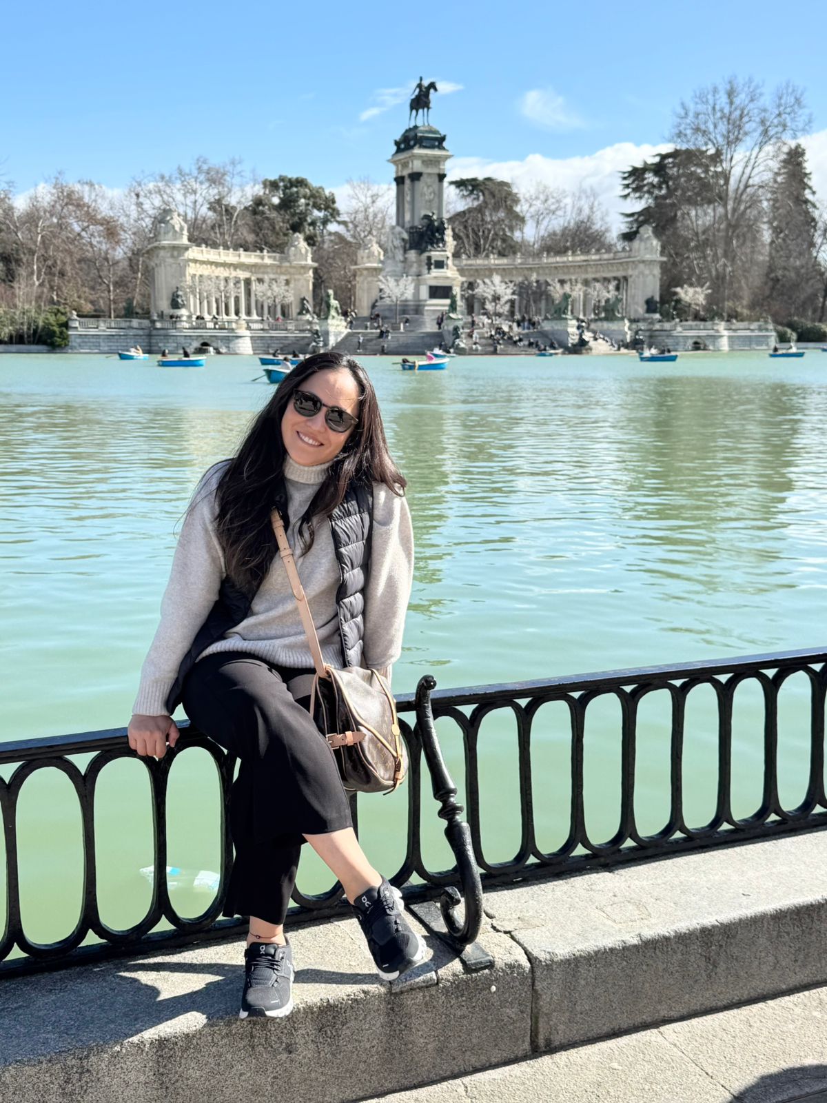 Fora Author - Isabel Pérez Mac Kissack