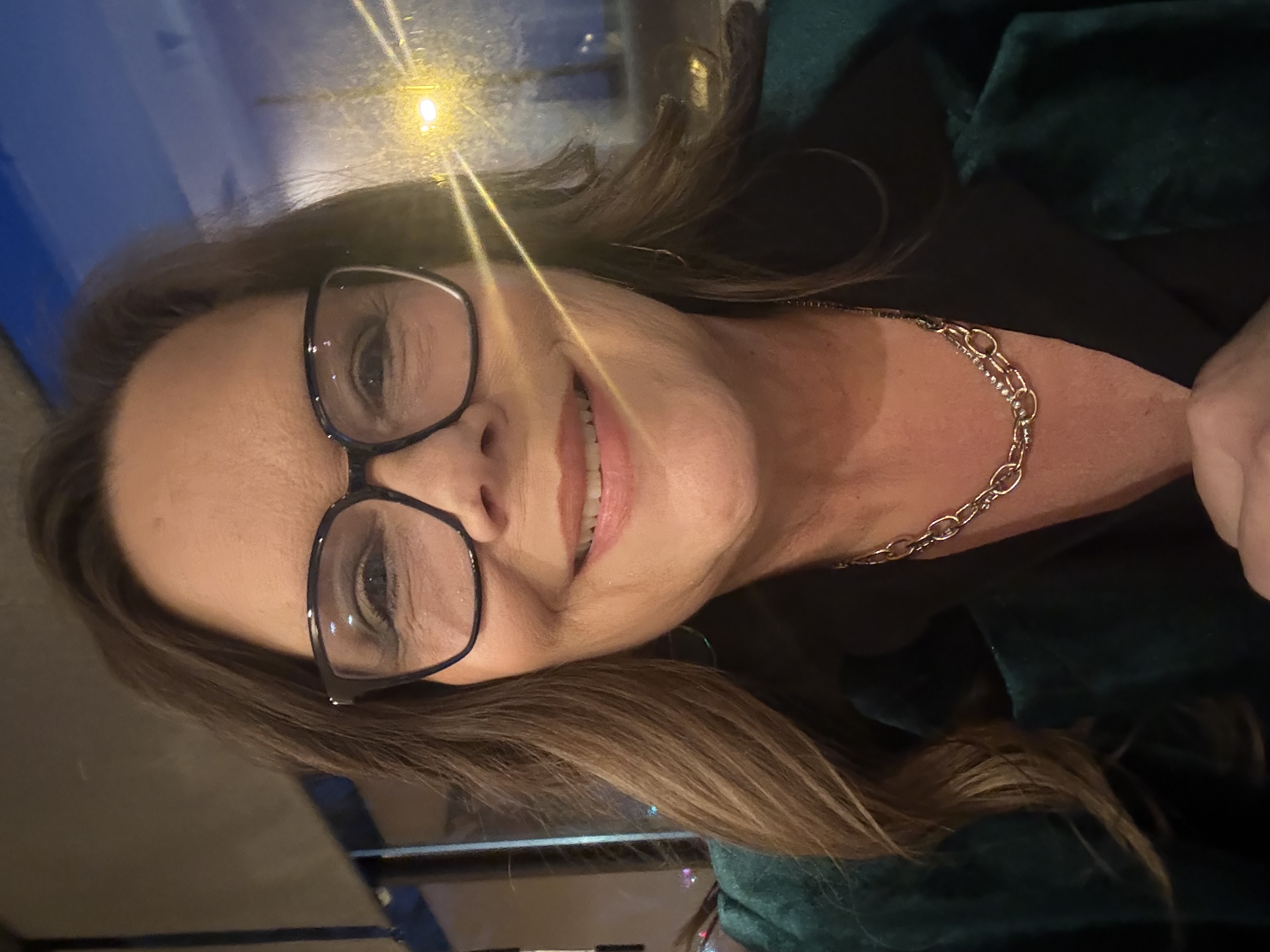 Fora Author - Debra Whaley