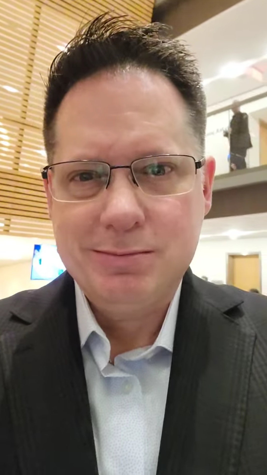 Fora Author - David Martin