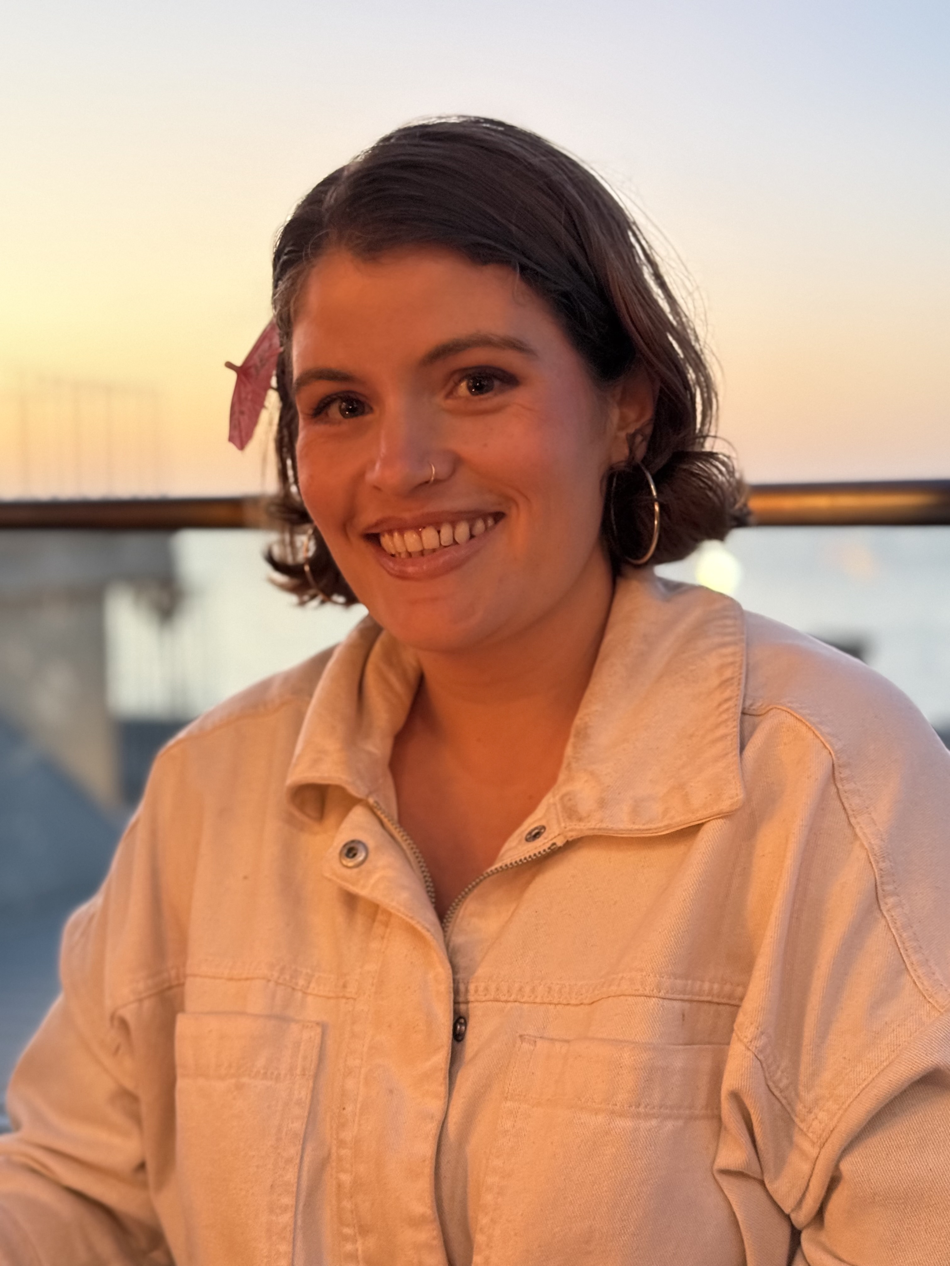Fora Author - Kymber Leigh