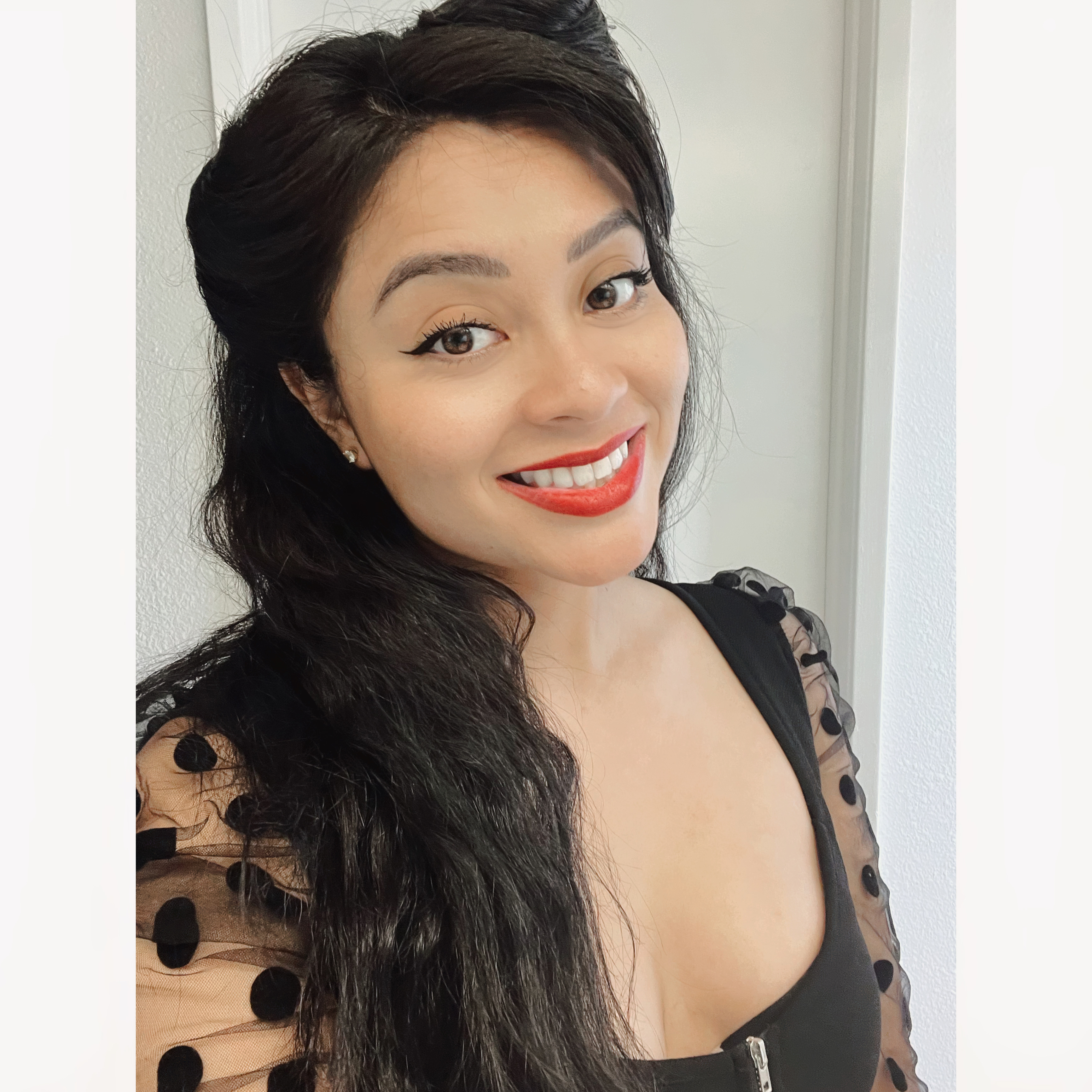 Fora Author - Virginia Lombera