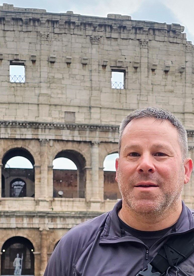 Fora Author - Michael Bain