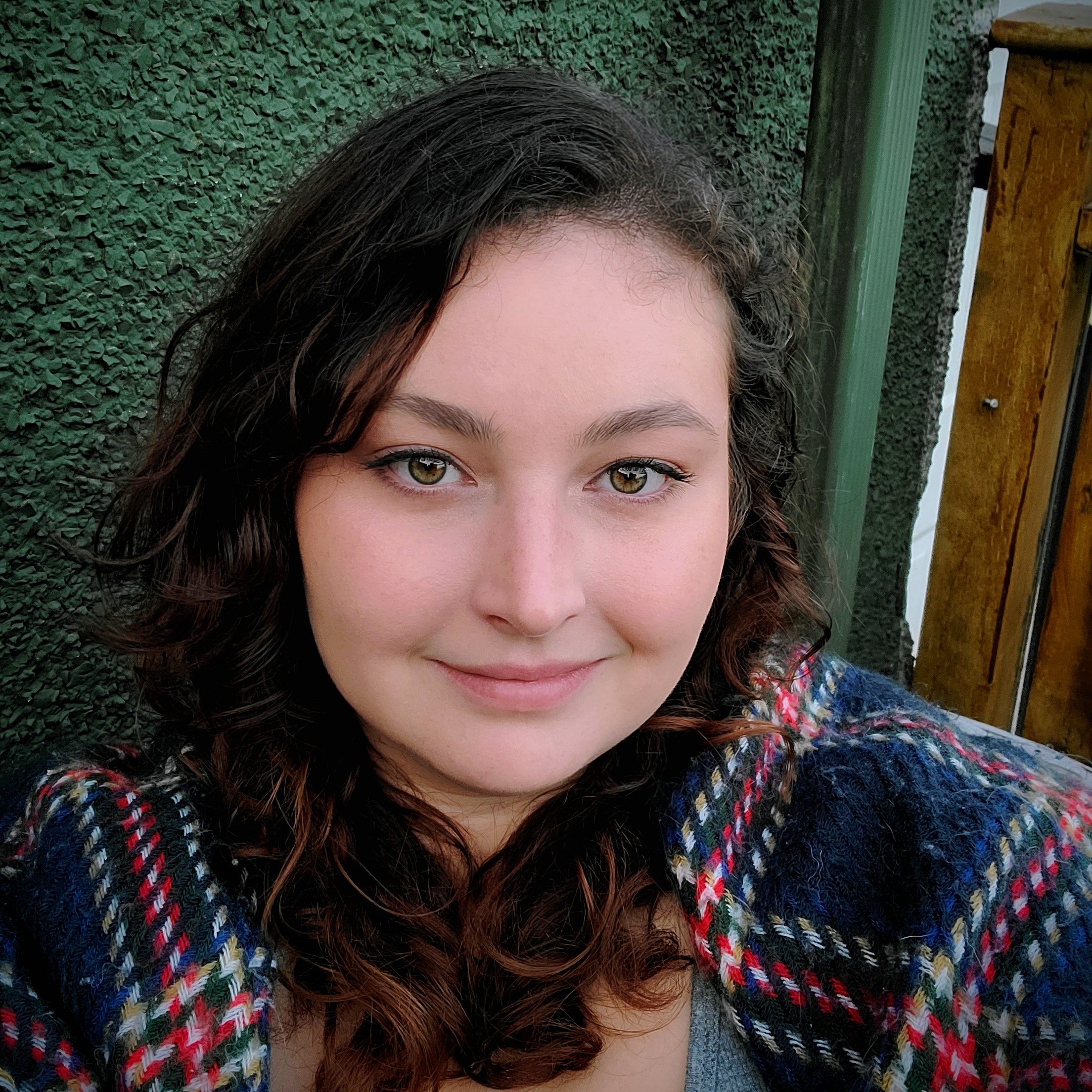 Fora Author - Holly Crabbe