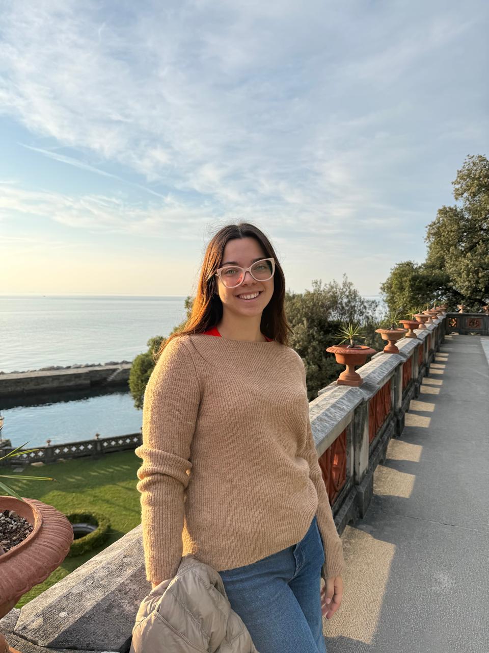 Fora Author - Agustina Medina