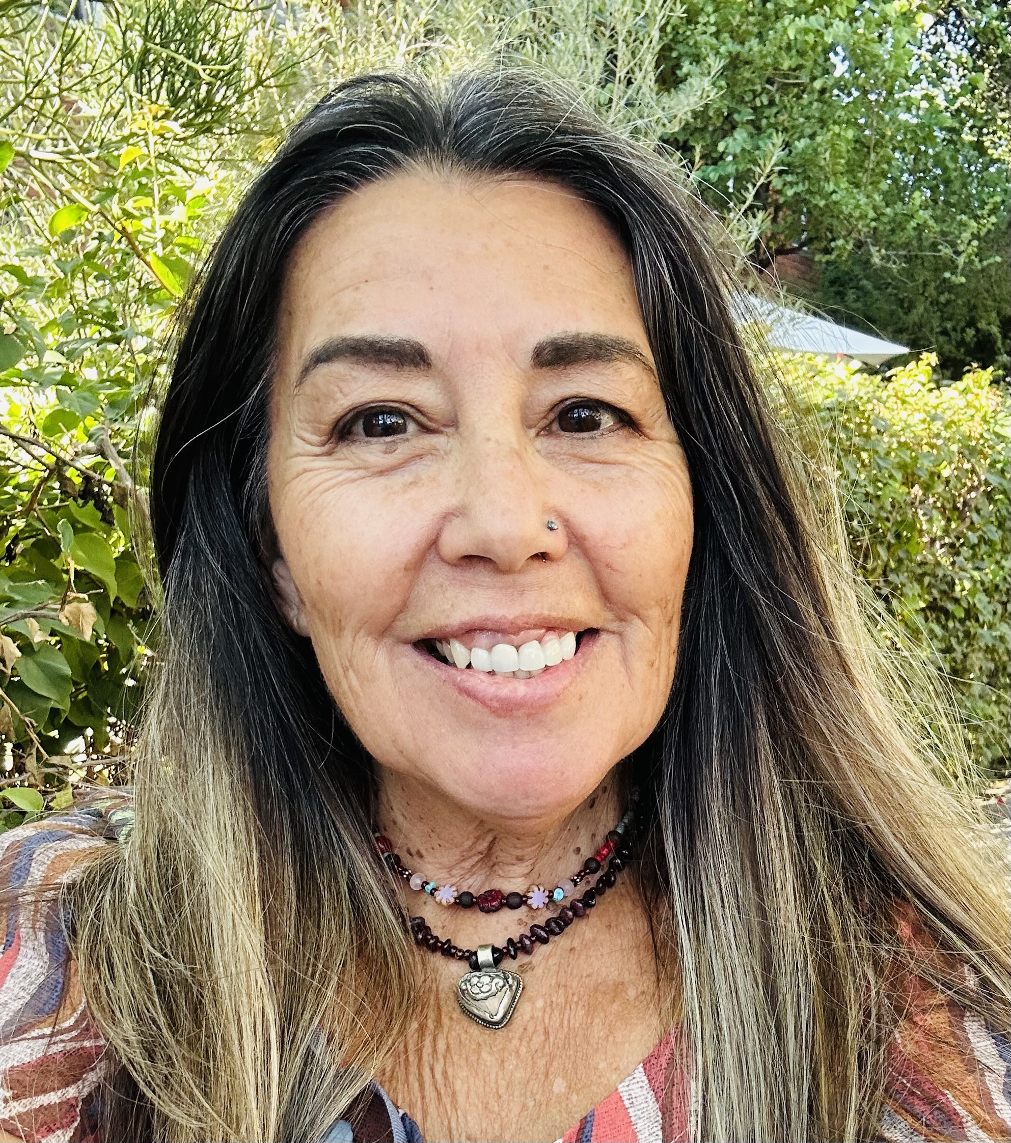 Fora Author - Bobbibird Calero