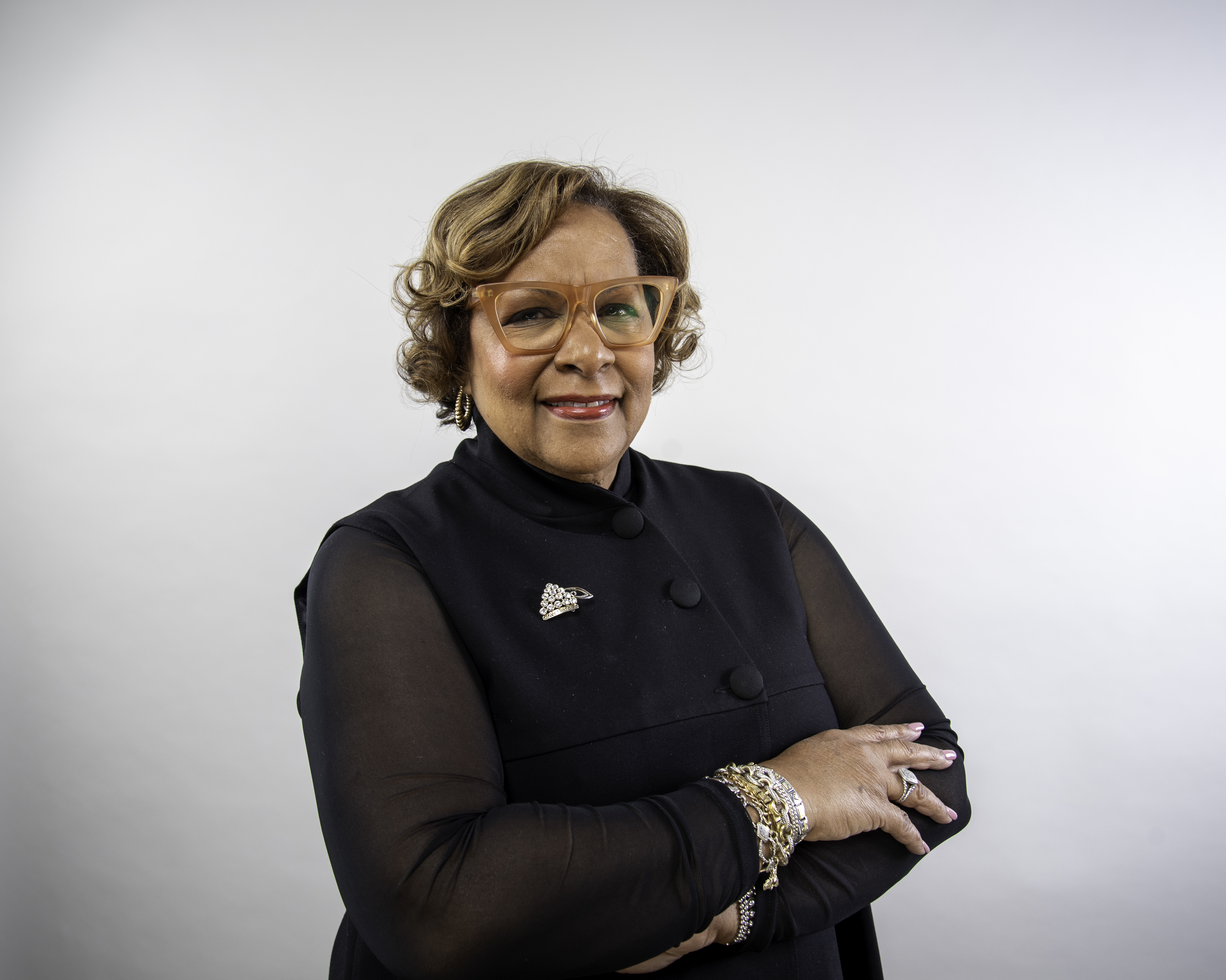Fora Author - Stephanie Browne