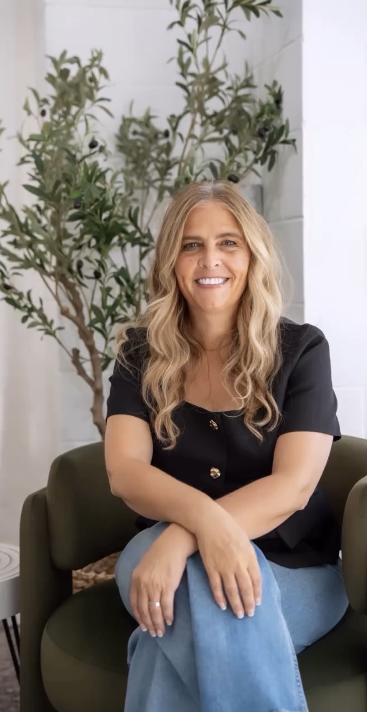 Fora Author - Kerry Hoff