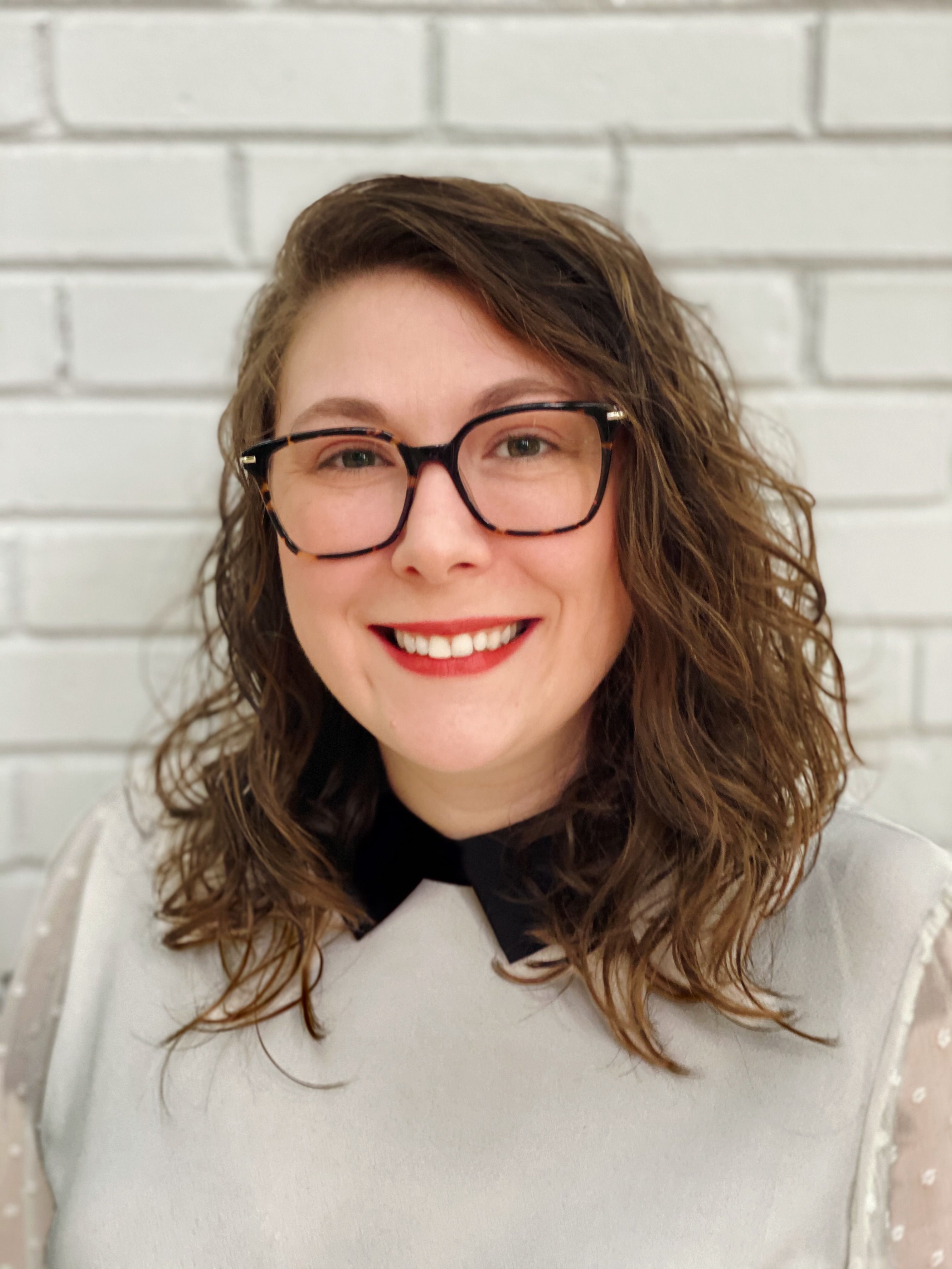 Fora Author - Hether Warshauer