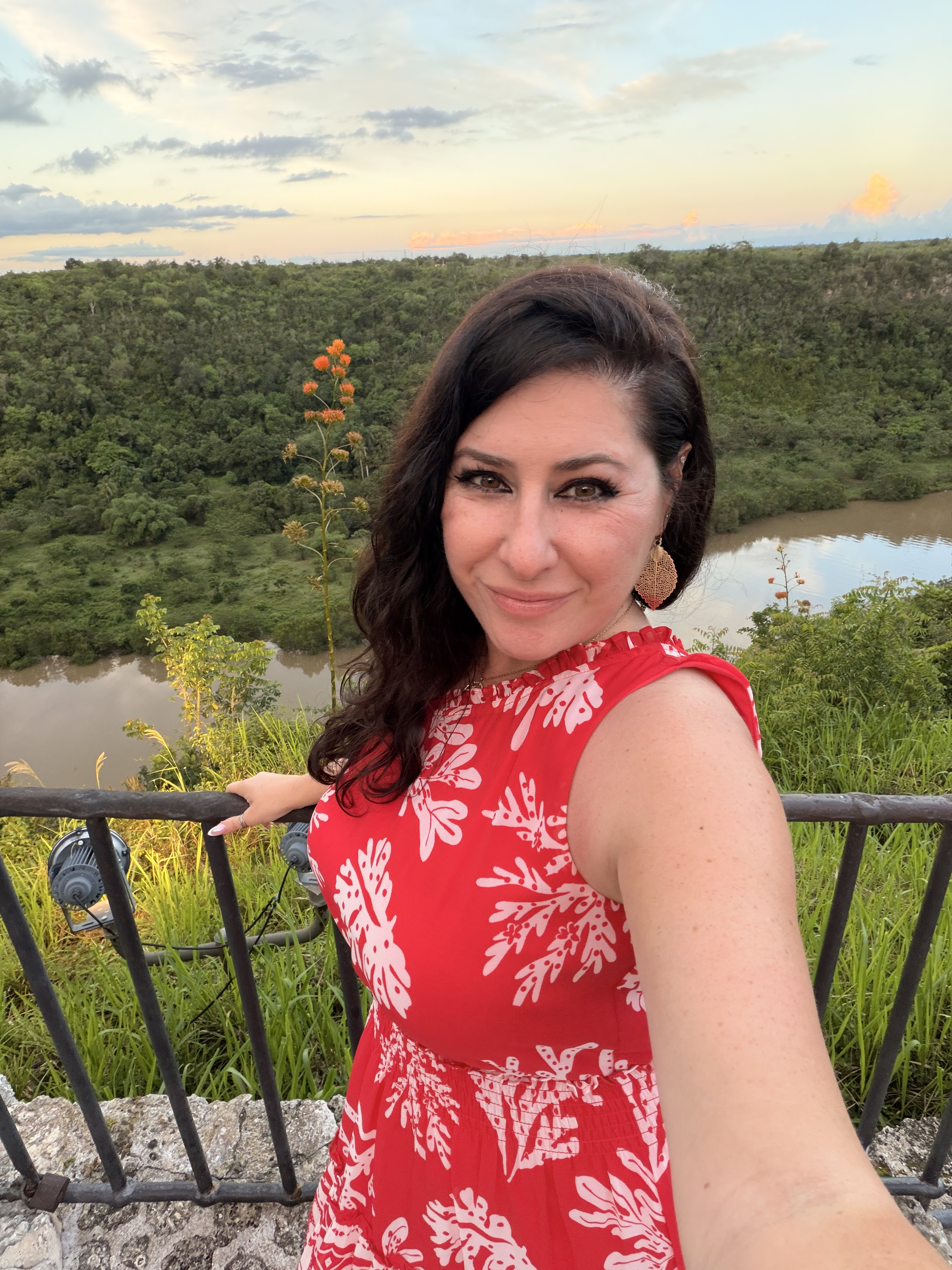 Fora Author - Marina Shafiro