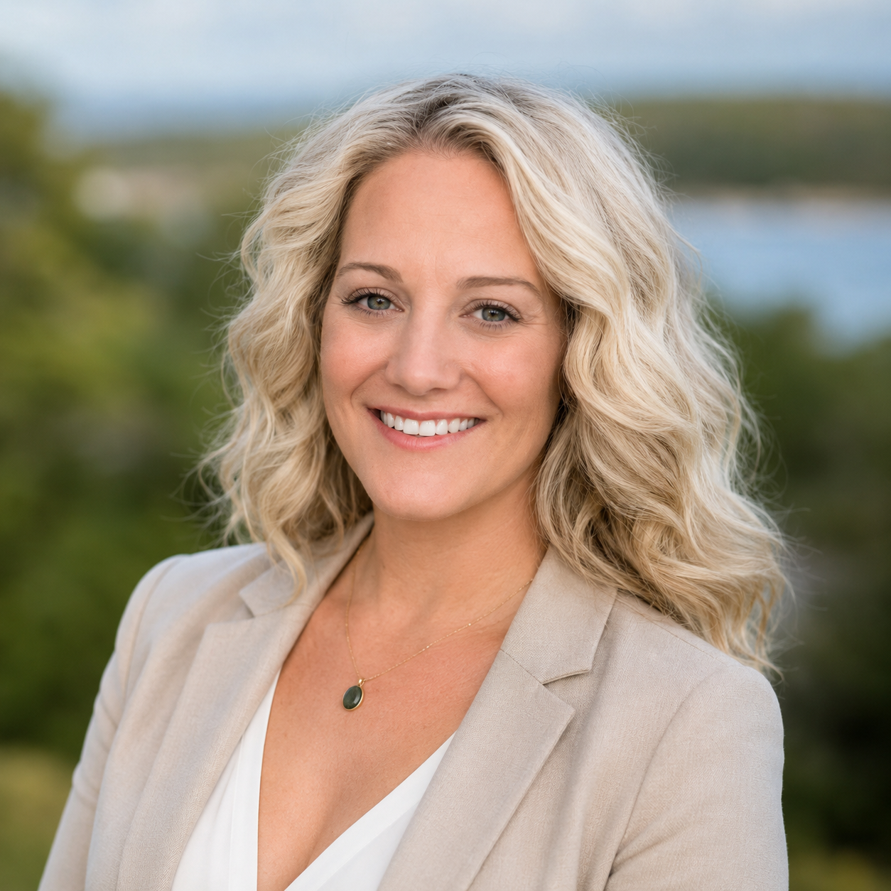 Fora Author - Amber Krakowski