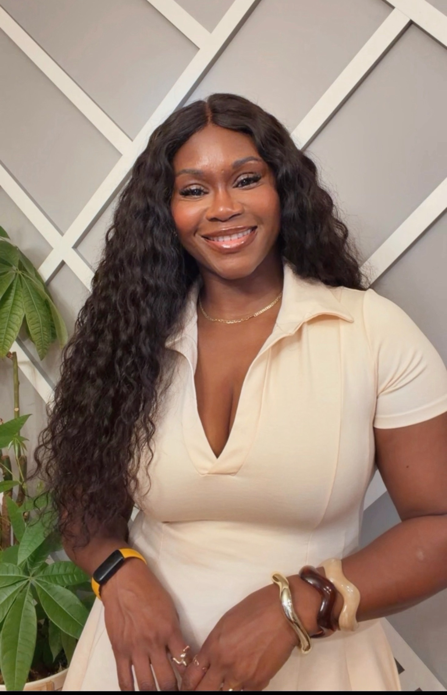 Fora Author - Rainatu Mansaray
