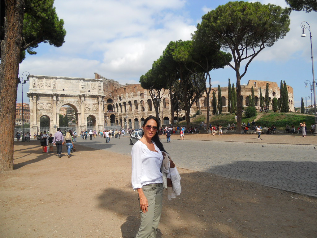 Fora Author - Sarina Rodriguez