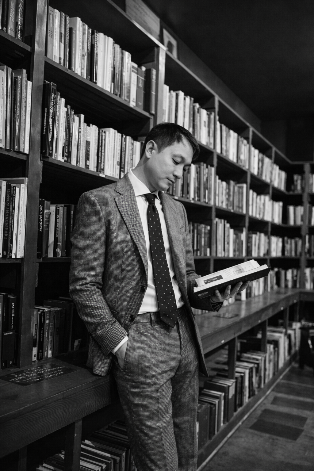 Fora Author - Sky Choi