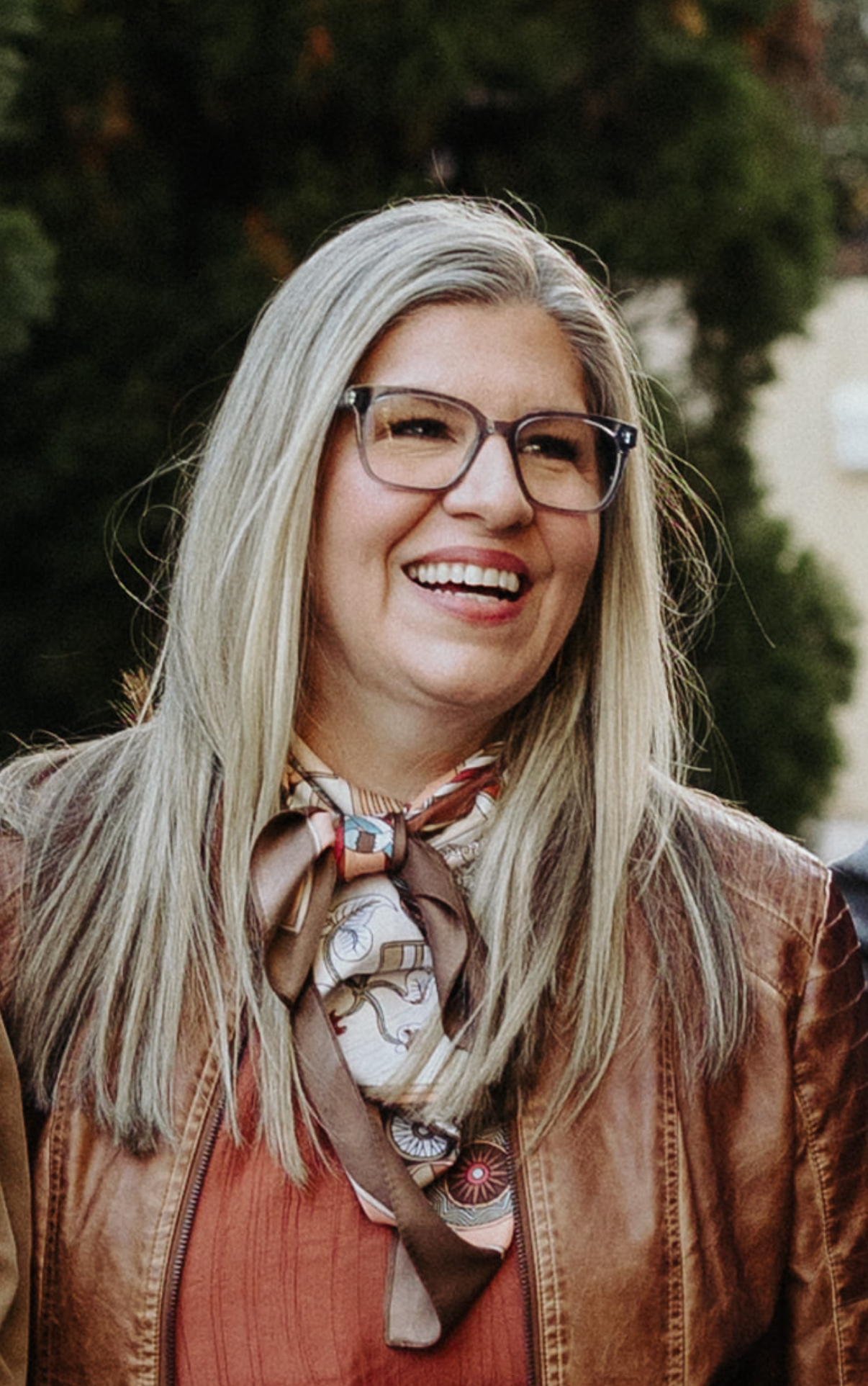 Fora Author - Whitney Eller