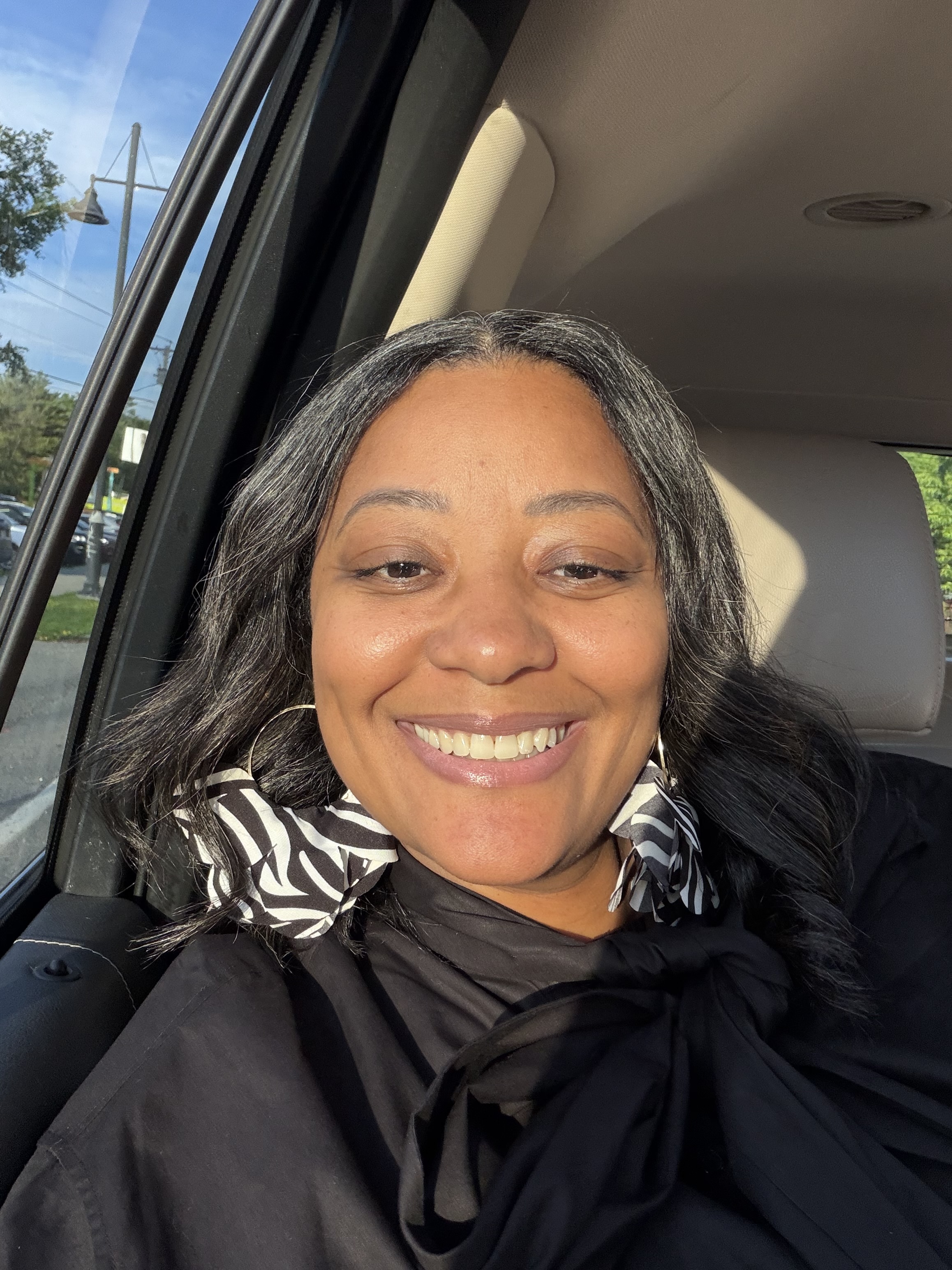 Fora Author - Karri Loud