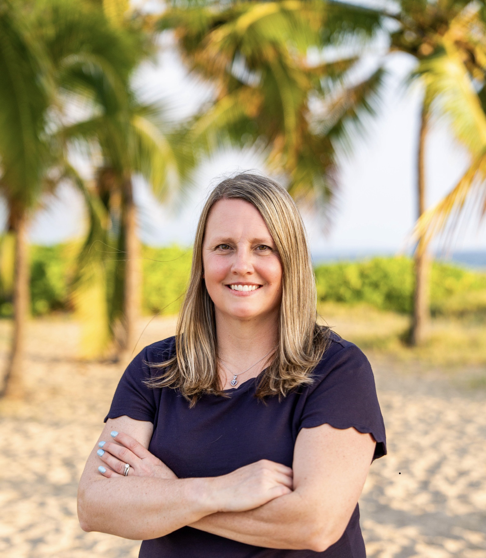 Fora Author - Renee Schneidewind